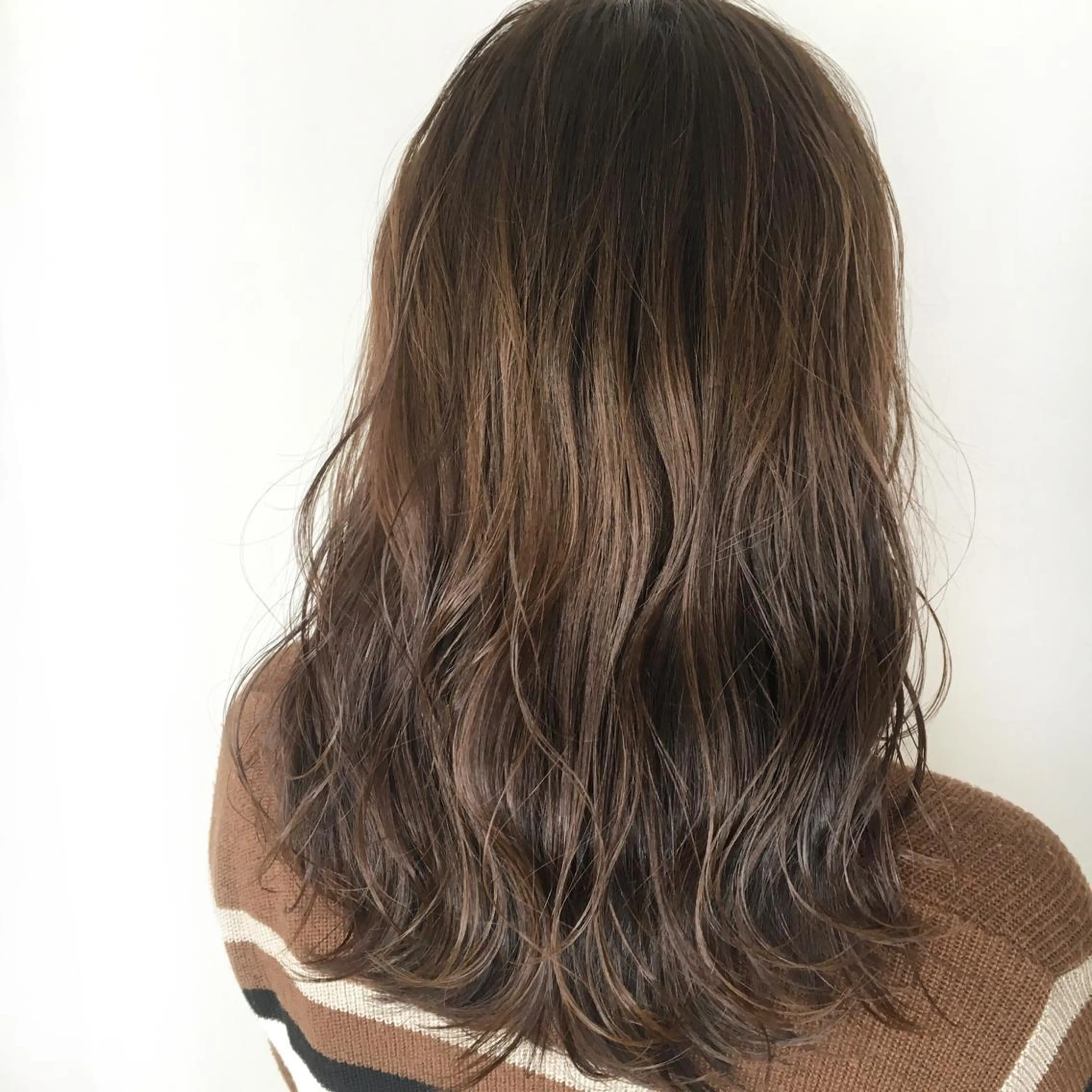 セミロング カラー ショート/ボブ🌿 大野ちかのヘアスタイル