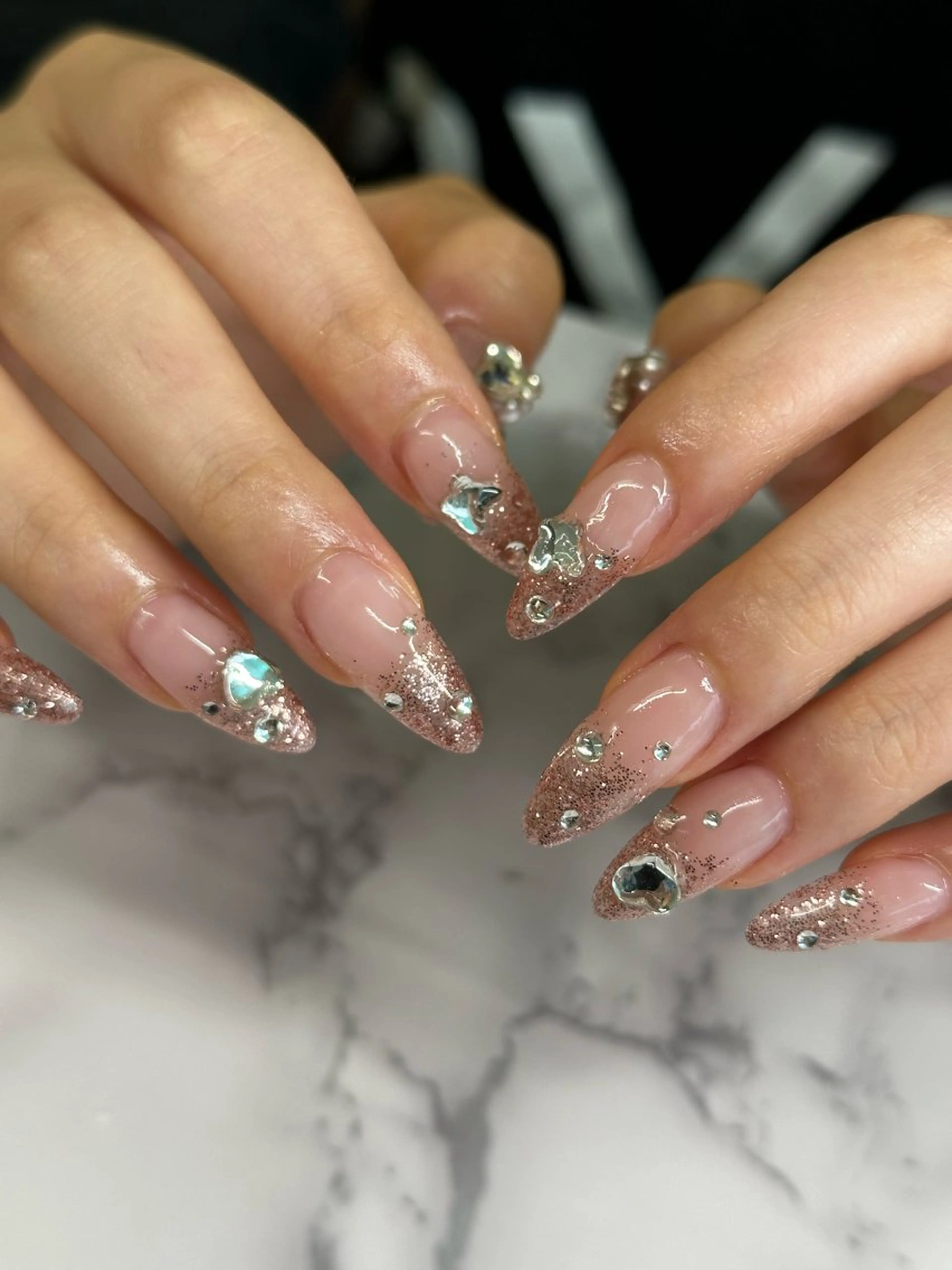 ネイル ハンドネイル salon iris 🦋北広島市大曲のネイルデザイン