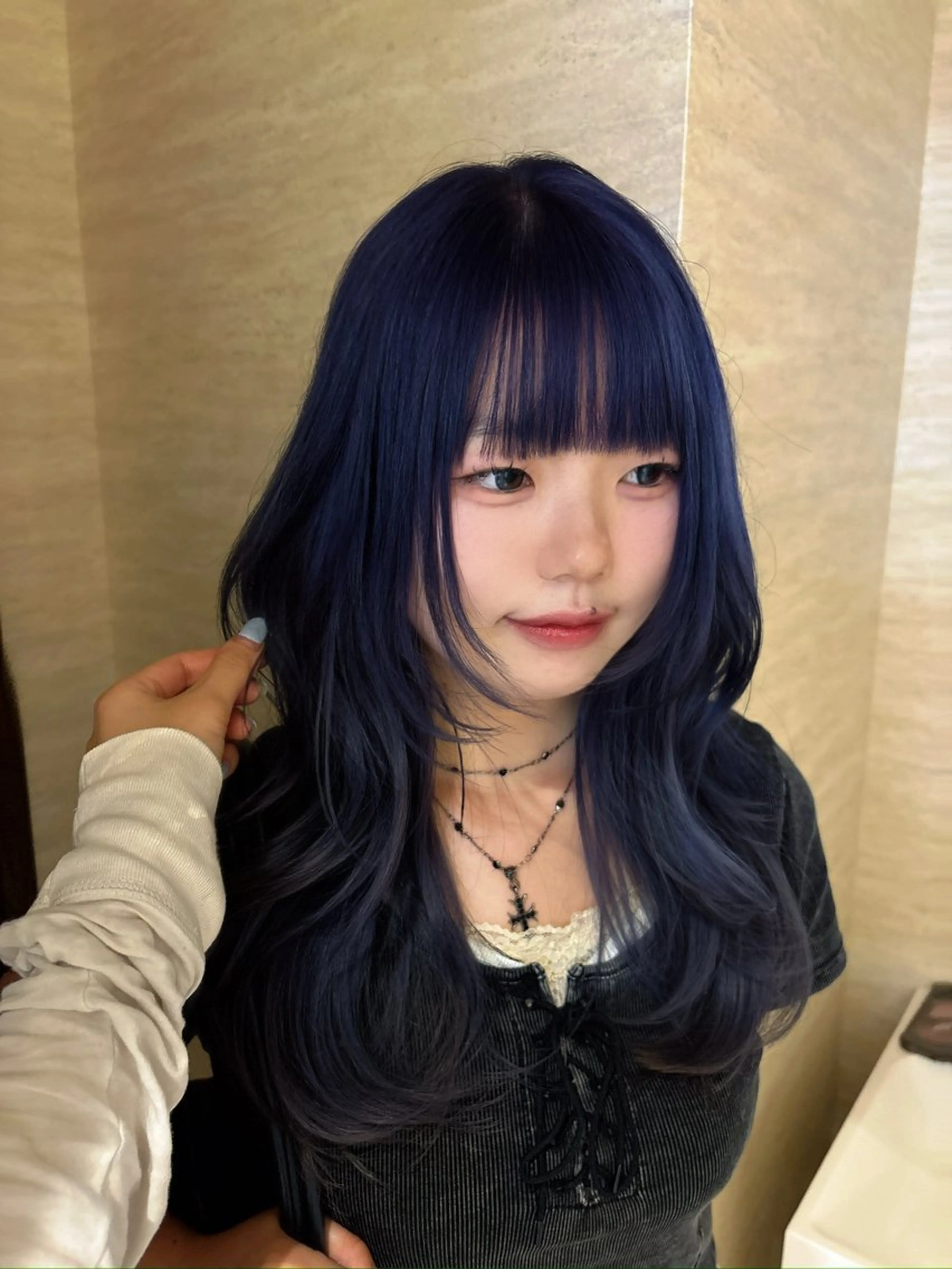 ロング カラー ネイビーカラー トリートメント カット ヘアカラー トリートメント レイヤーカット ♥kanaのヘアスタイル