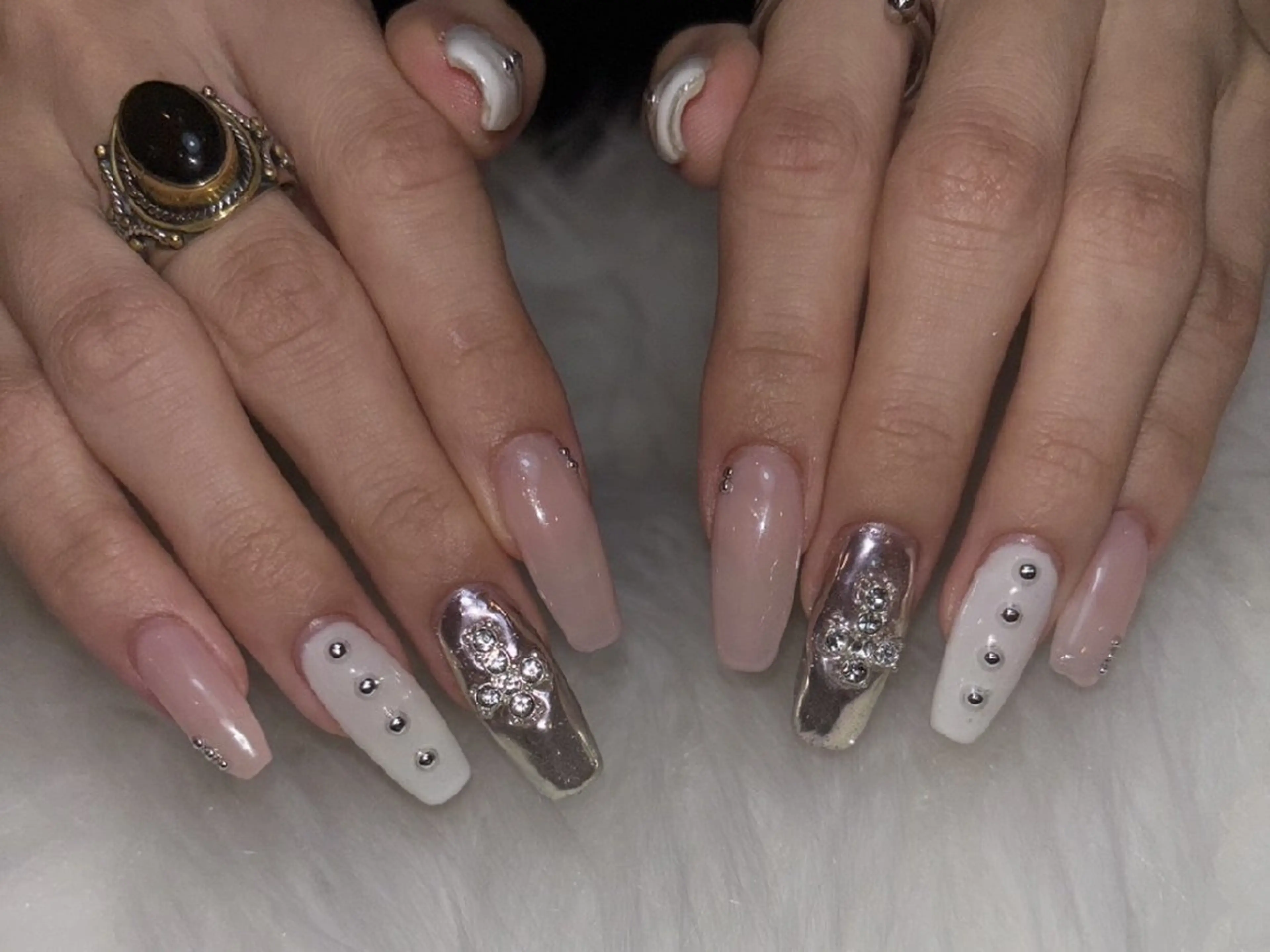 ネイル ネイルサロン Easenのネイルデザイン