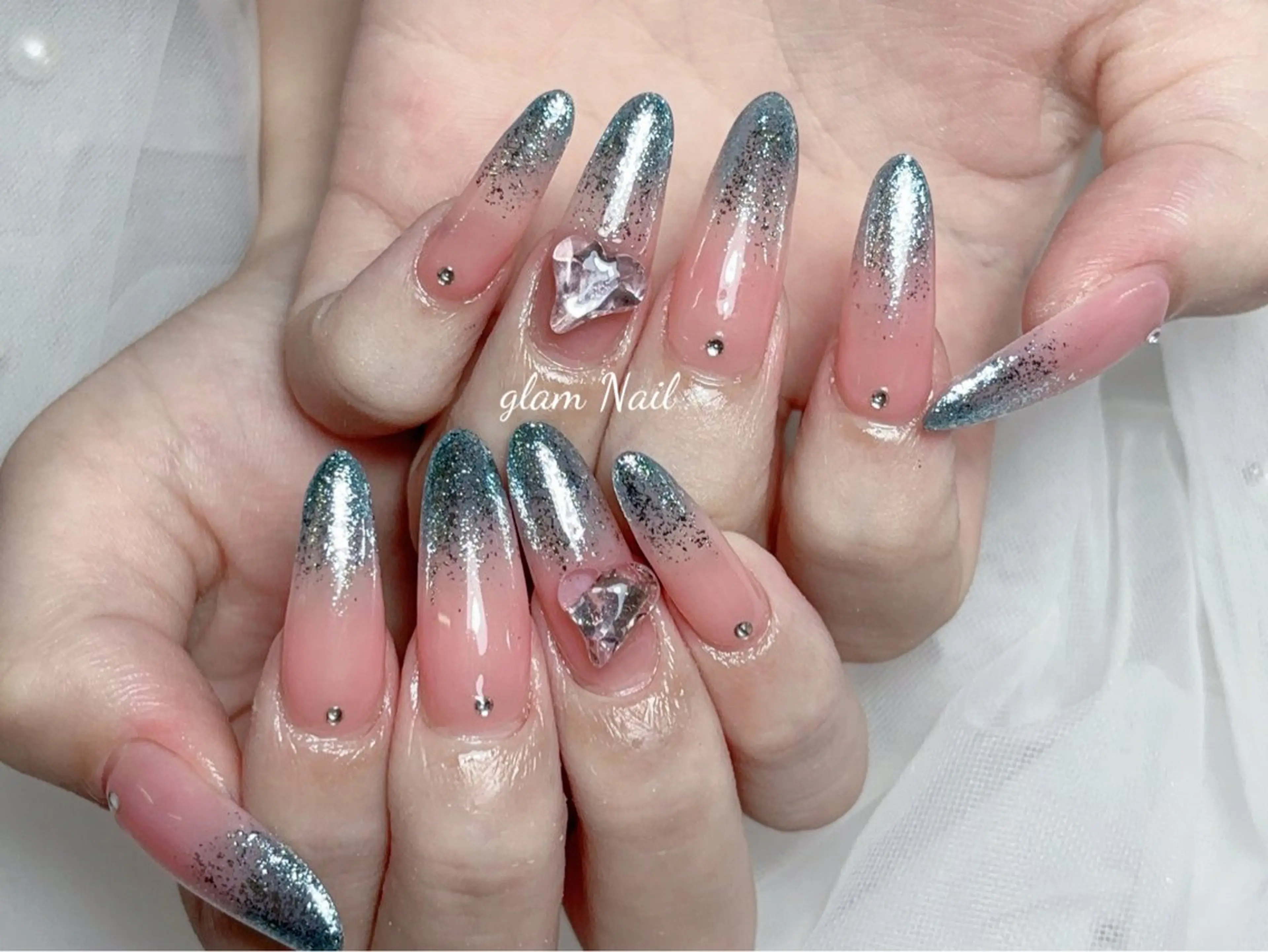 ネイル ハンドネイル エツメ💅 長さだし🎀デザインのネイルデザイン