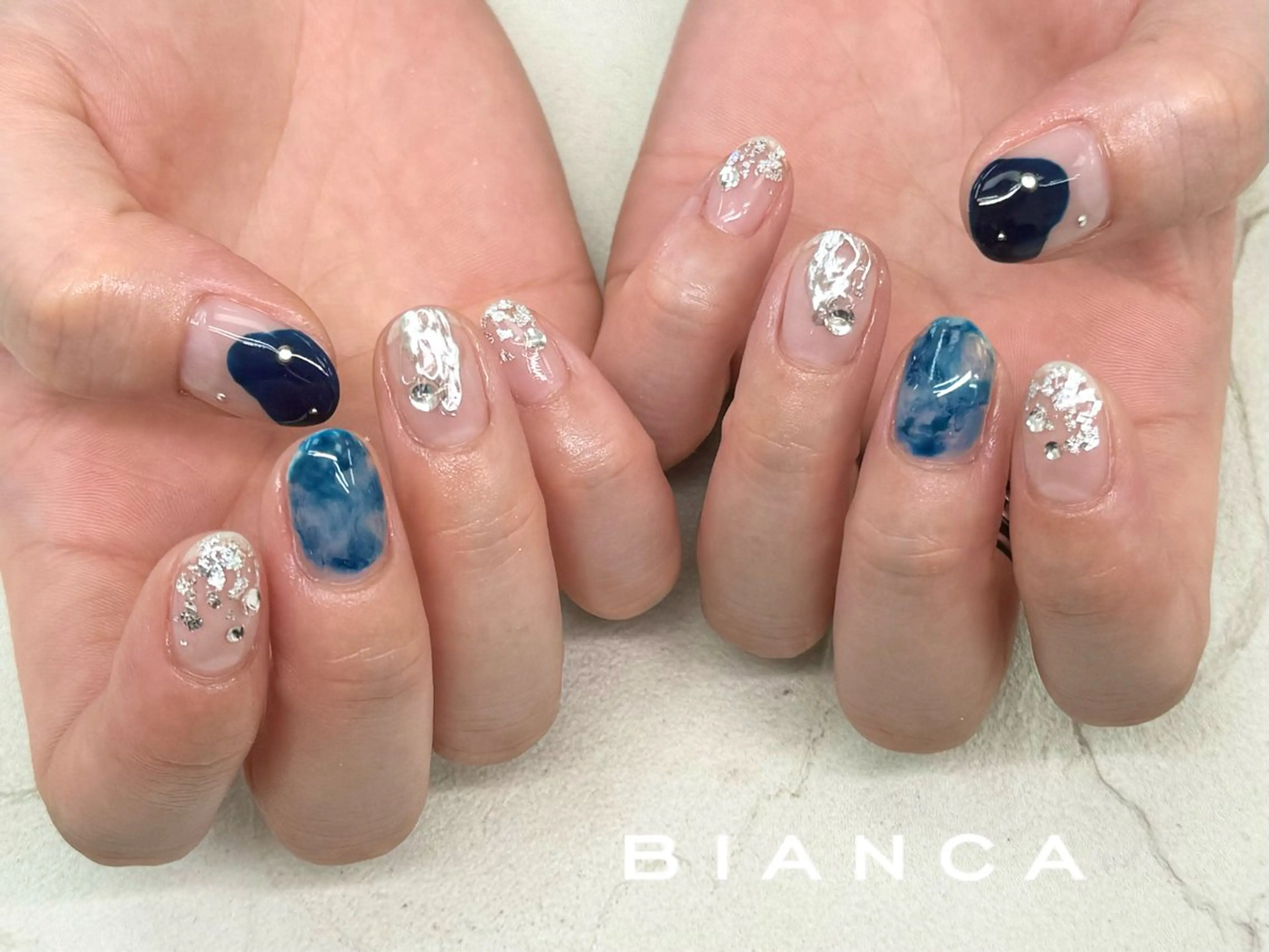 ネイル ビアンカ大宮ネイル 店長 モリサワのネイルデザイン