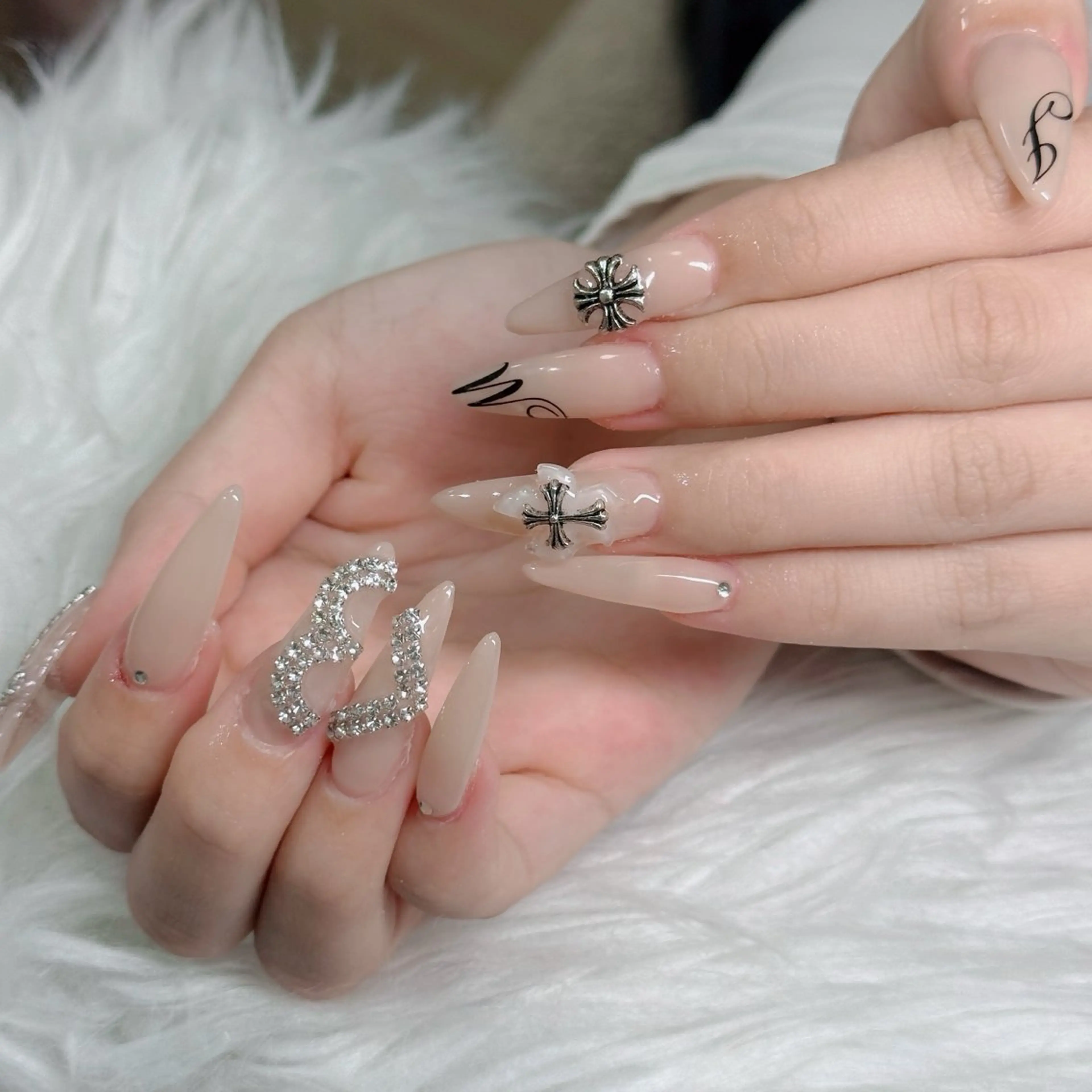 ネイル フットネイル フレンチネイル グラデーション 韓国ネイル ロングネイル ハンドネイル Hani Nail Salonのネイルデザイン