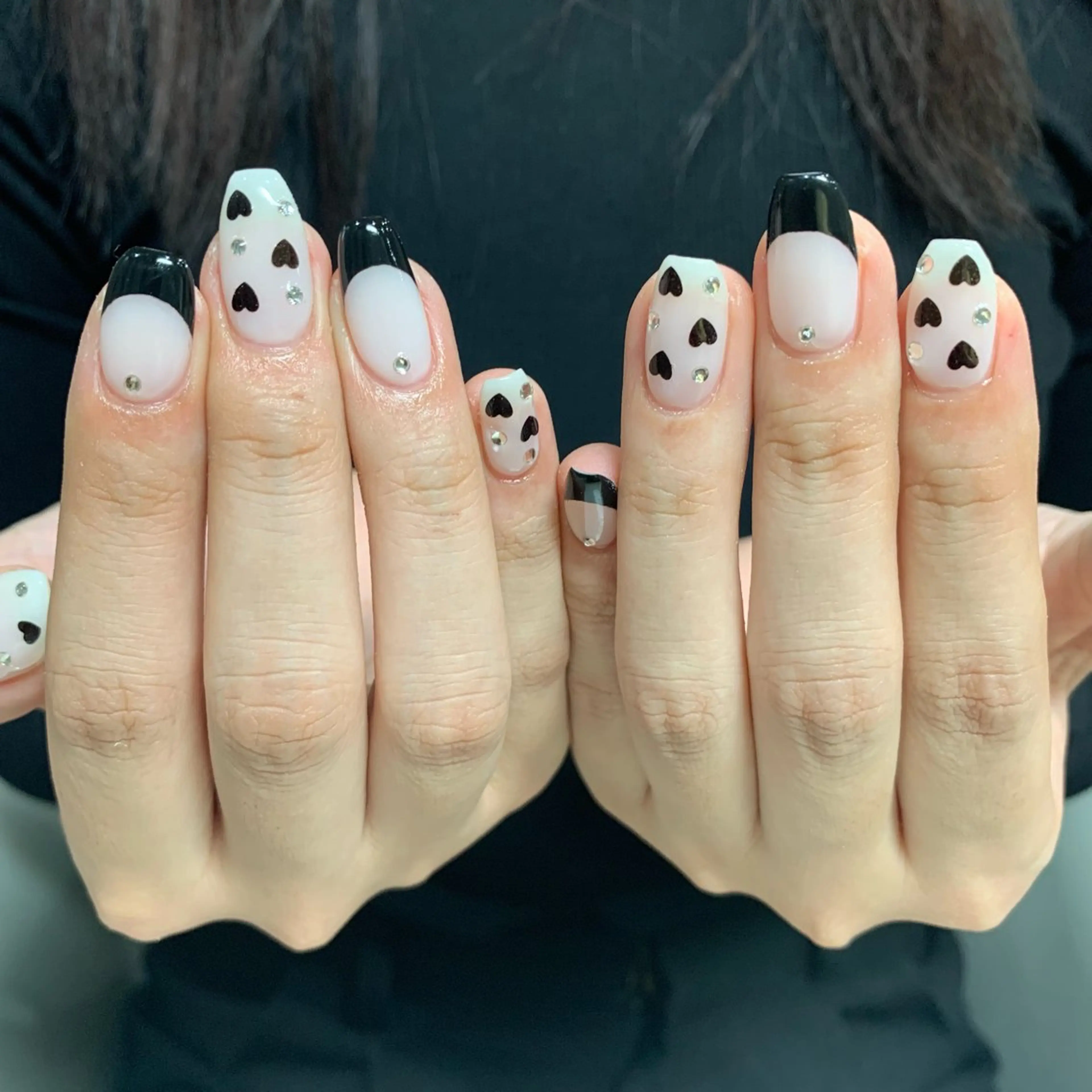 ネイル フレンチネイル ハート ELAN) Hasegawaのネイルデザイン