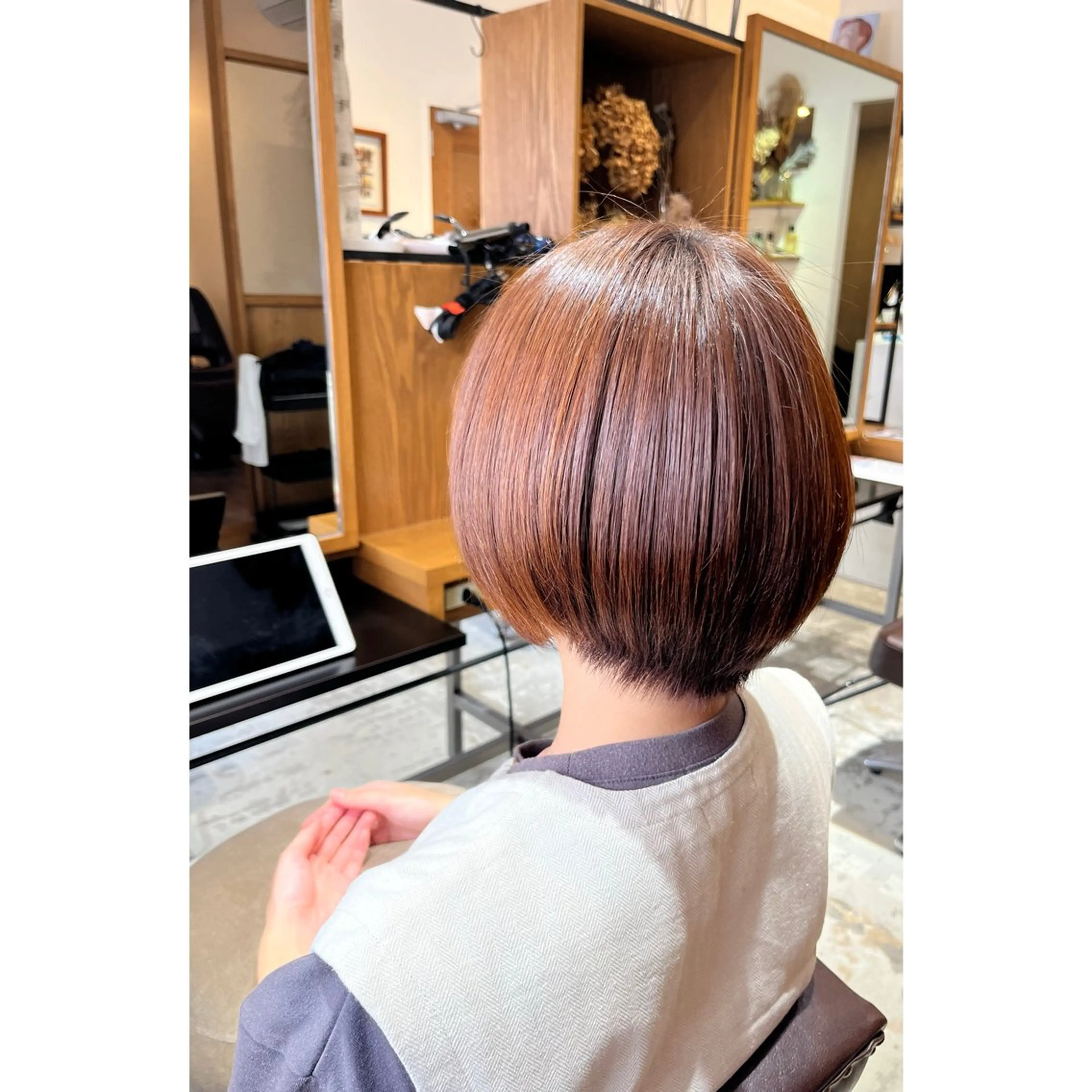 ショート 喜友名洸季 anoneのヘアスタイル