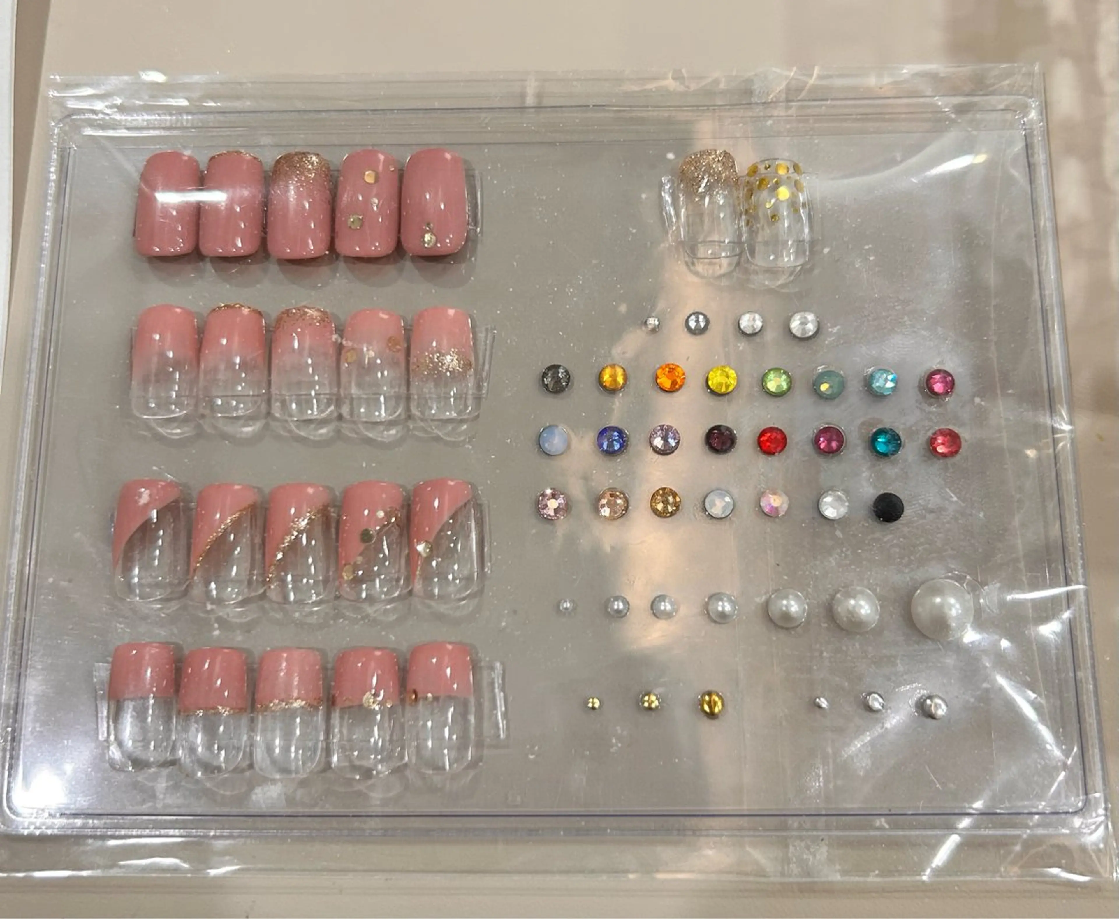 ネイル シンプルネイル gratify心斎橋 松本のネイルデザイン