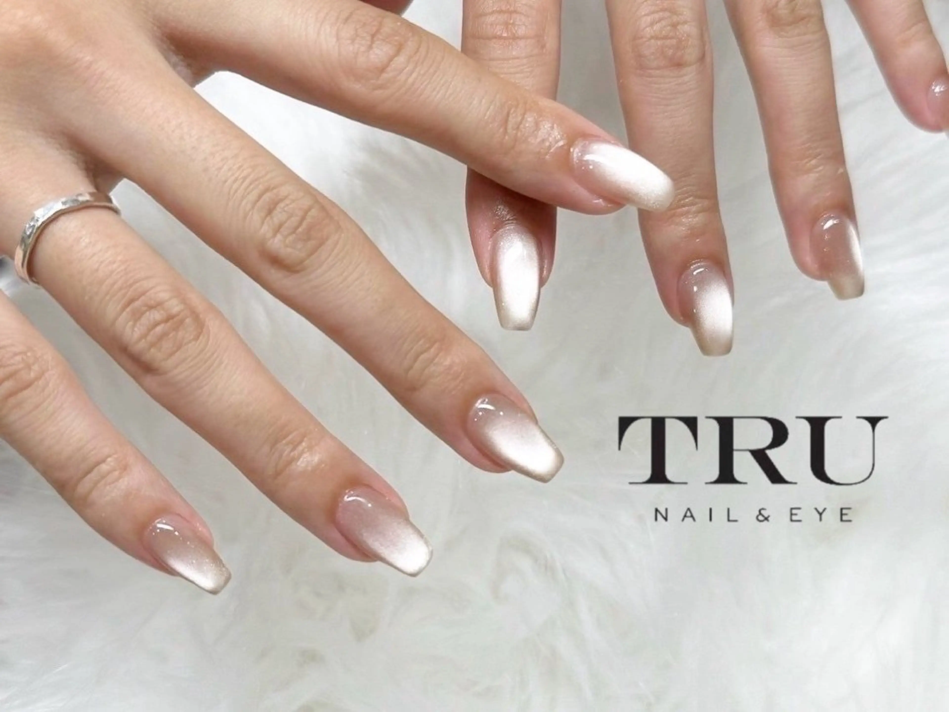 ネイル TRU NAIL & EYE中洲gate's店所属・RINKA /TRUのネイルデザイン