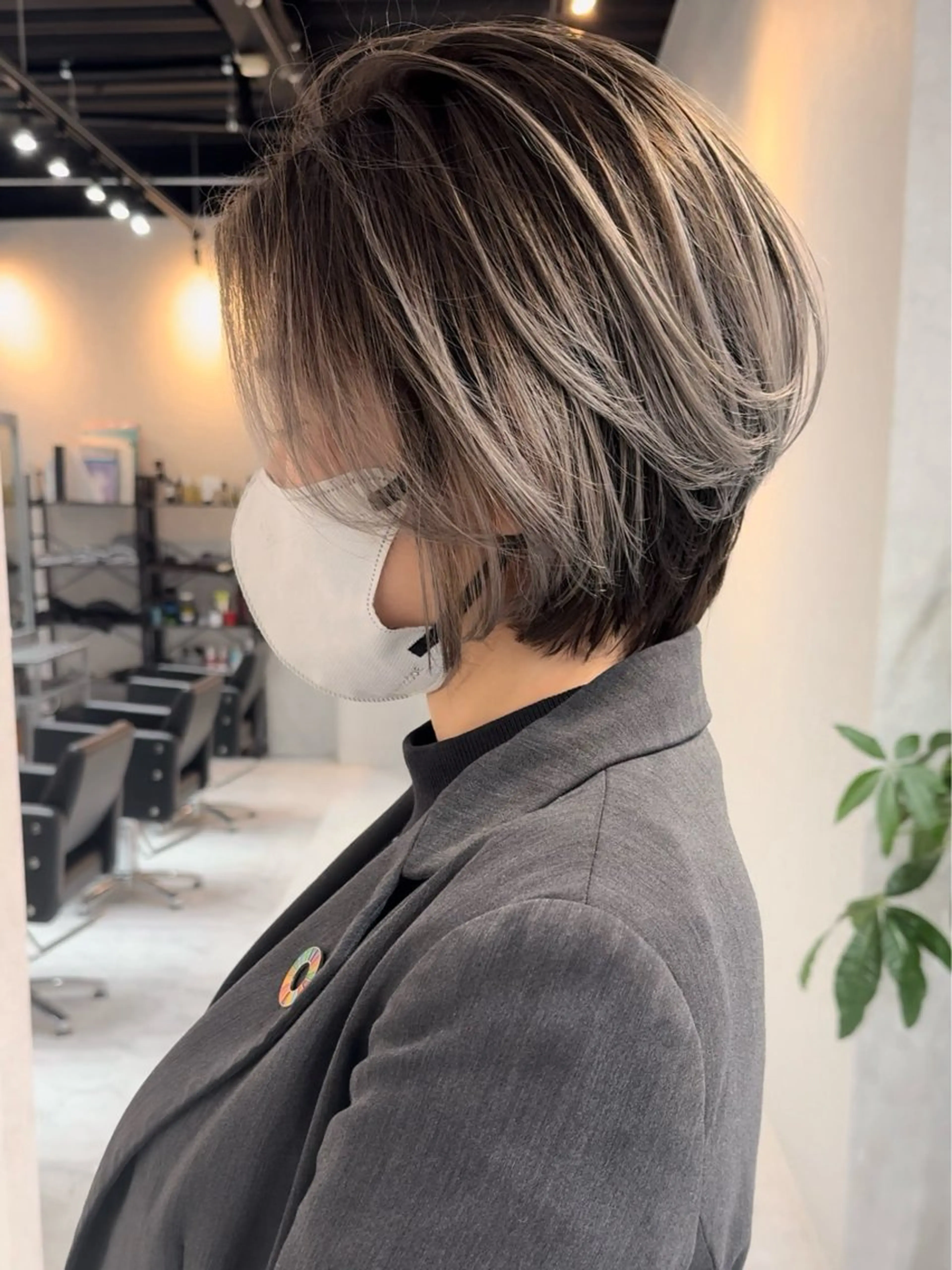 ショート カラー ヘアアレンジ ショートボブ バレイヤージュ ブリーチ ケアブリーチ デザインカラー カット ヘアカラー トリートメント アンドウ ユウ/ レイヤーカット/韓国のヘアスタイル