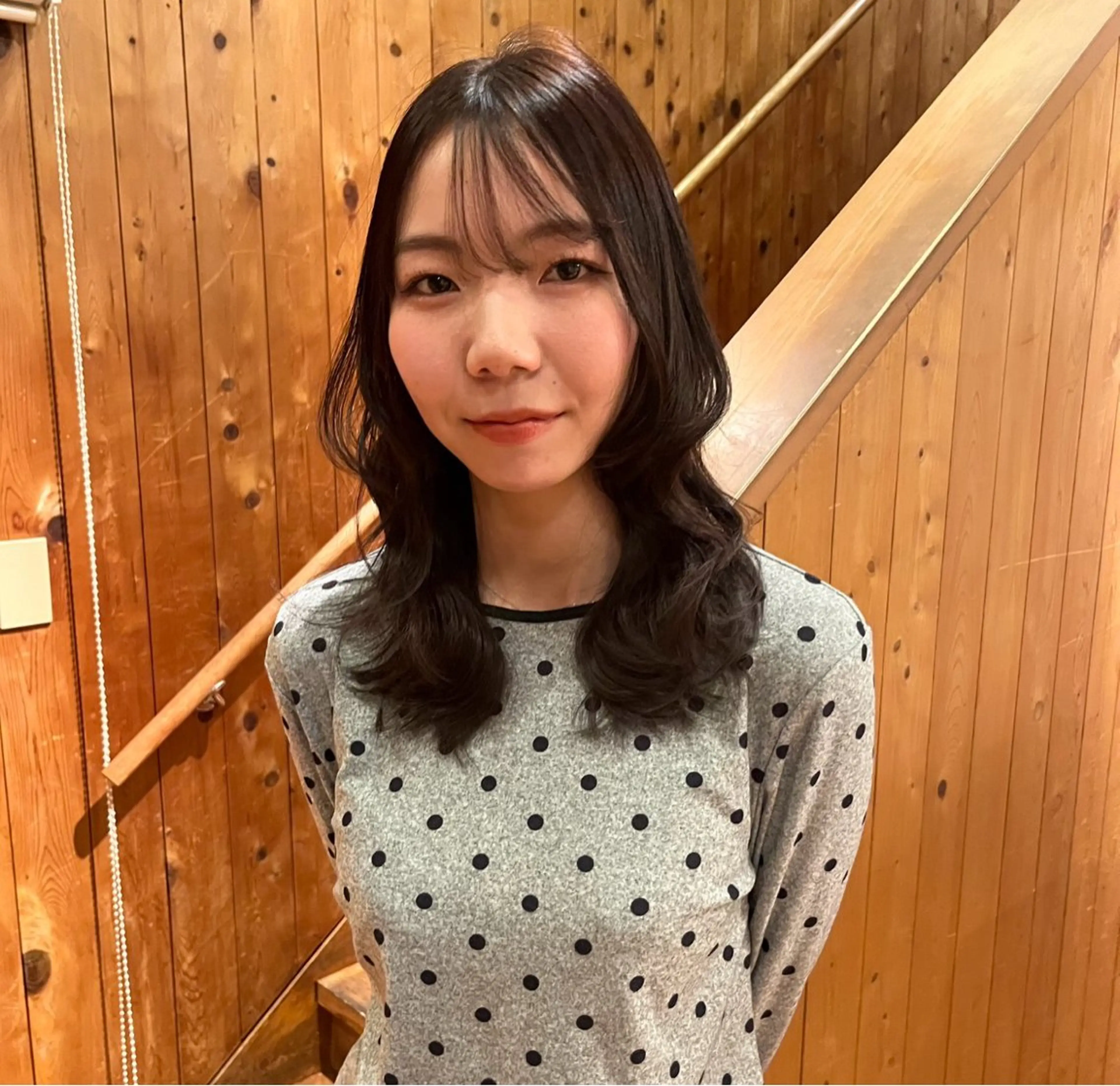 セミロング レイヤーカット カット 藤田 ゆりなのヘアスタイル