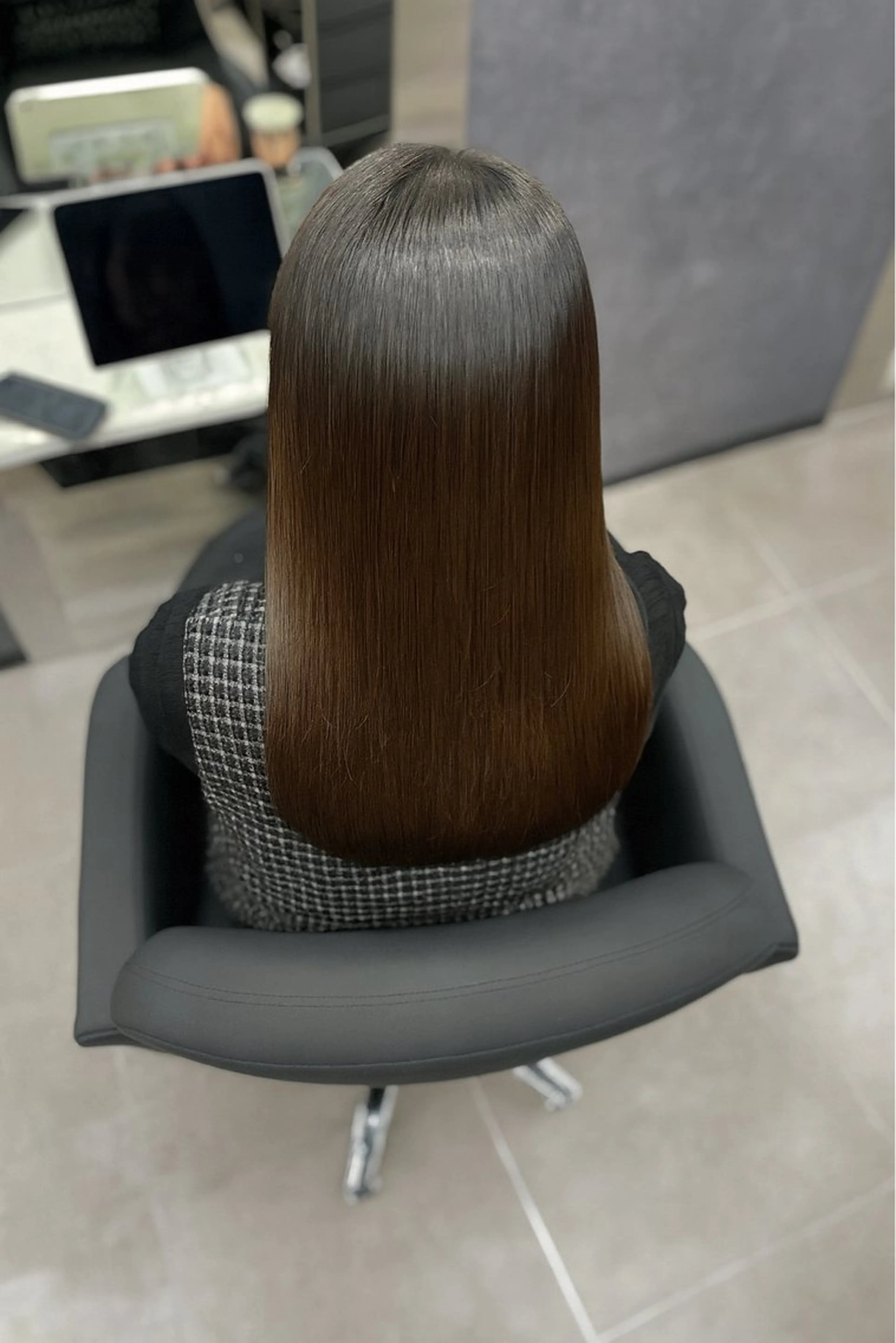 ロング カット 縮毛矯正 トリートメント CYNTHIADUE 店長｜ IRISUのヘアスタイル