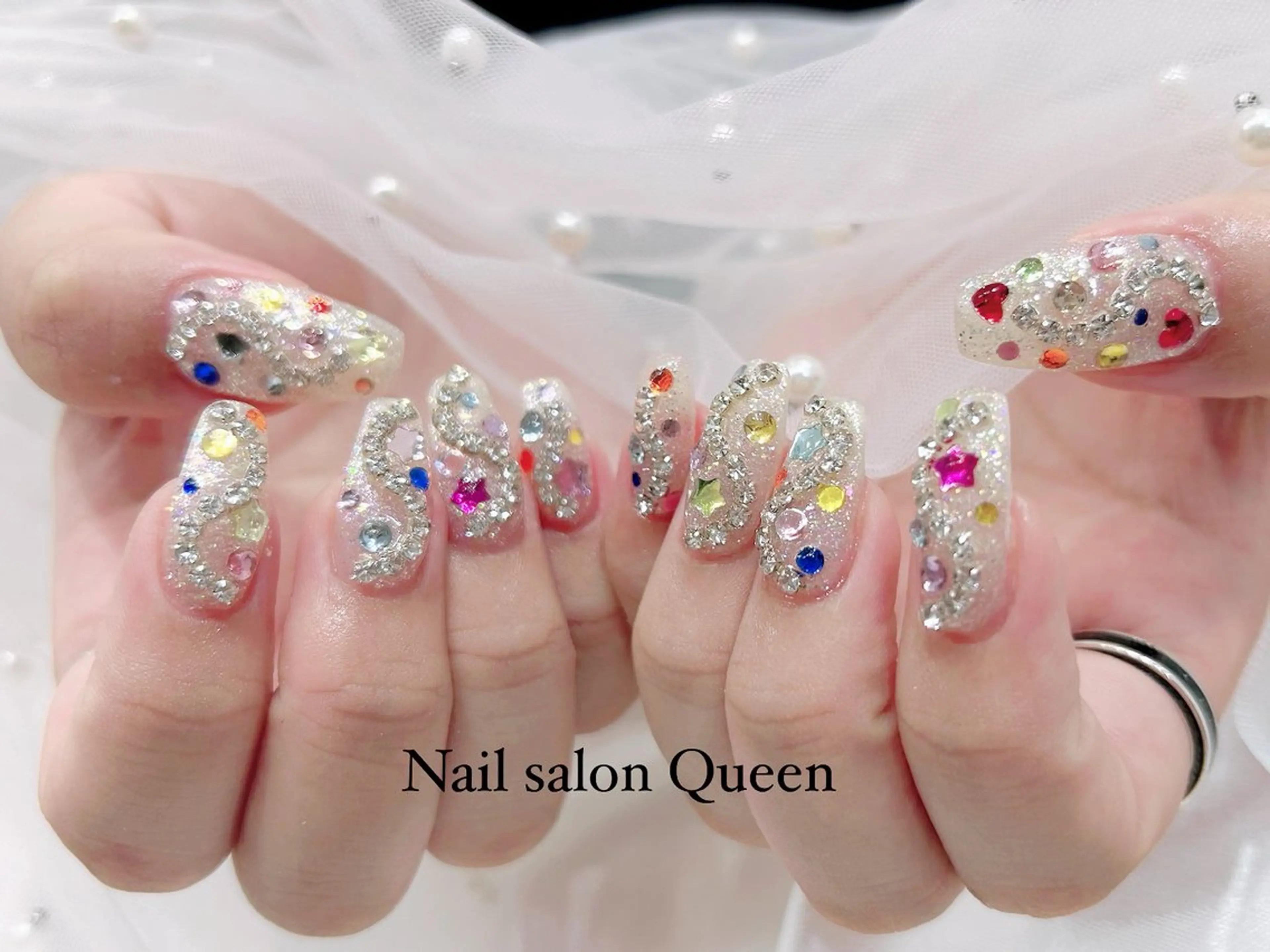 ネイル ハンドネイル ネイルサロンクイーン 東京/新宿/大久保のネイルデザイン