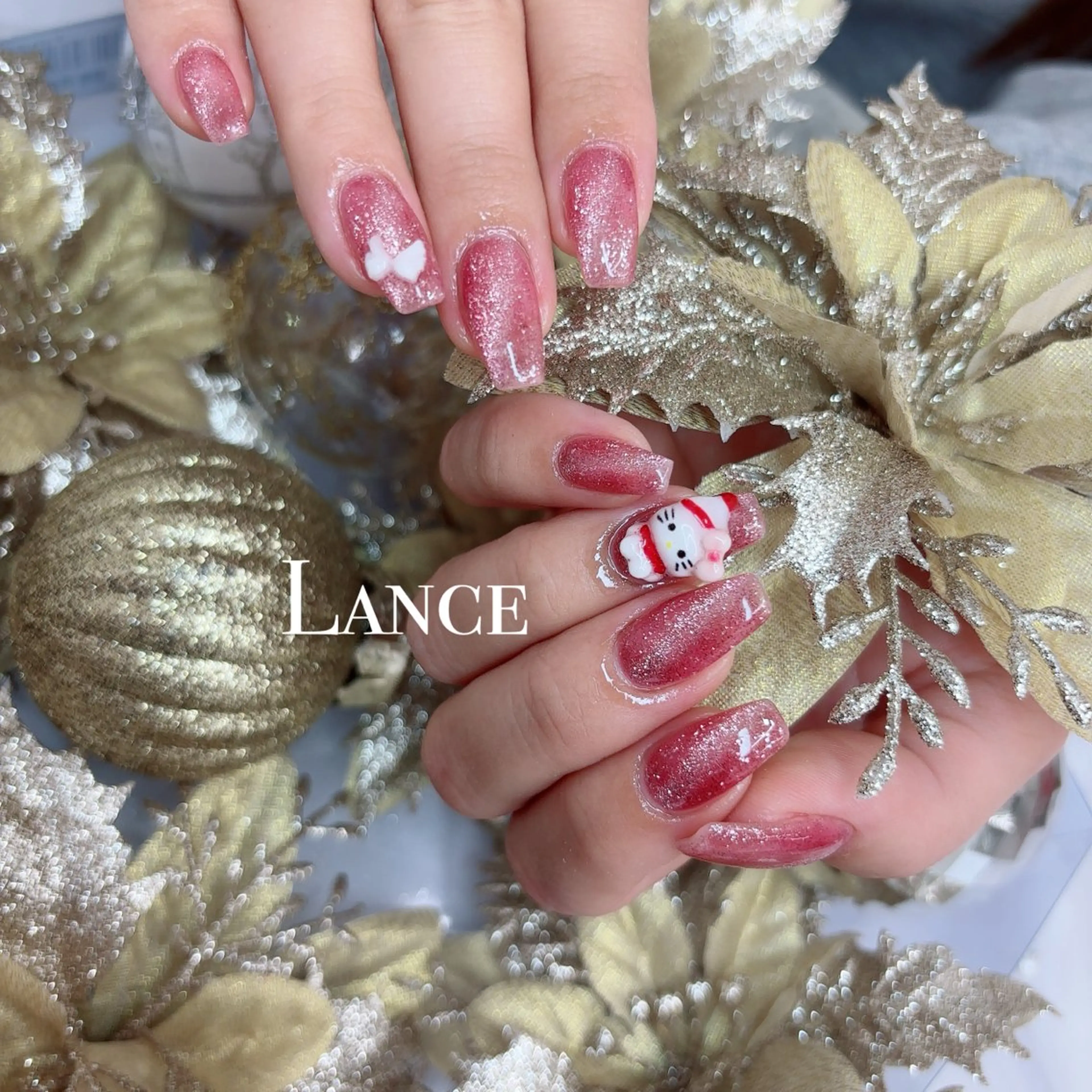 ネイル オーロラネイル フットネイル フレンチネイル ガラスフレンチ 氷ネイル・うるうるネイル ハンドネイル Lance nailのネイルデザイン