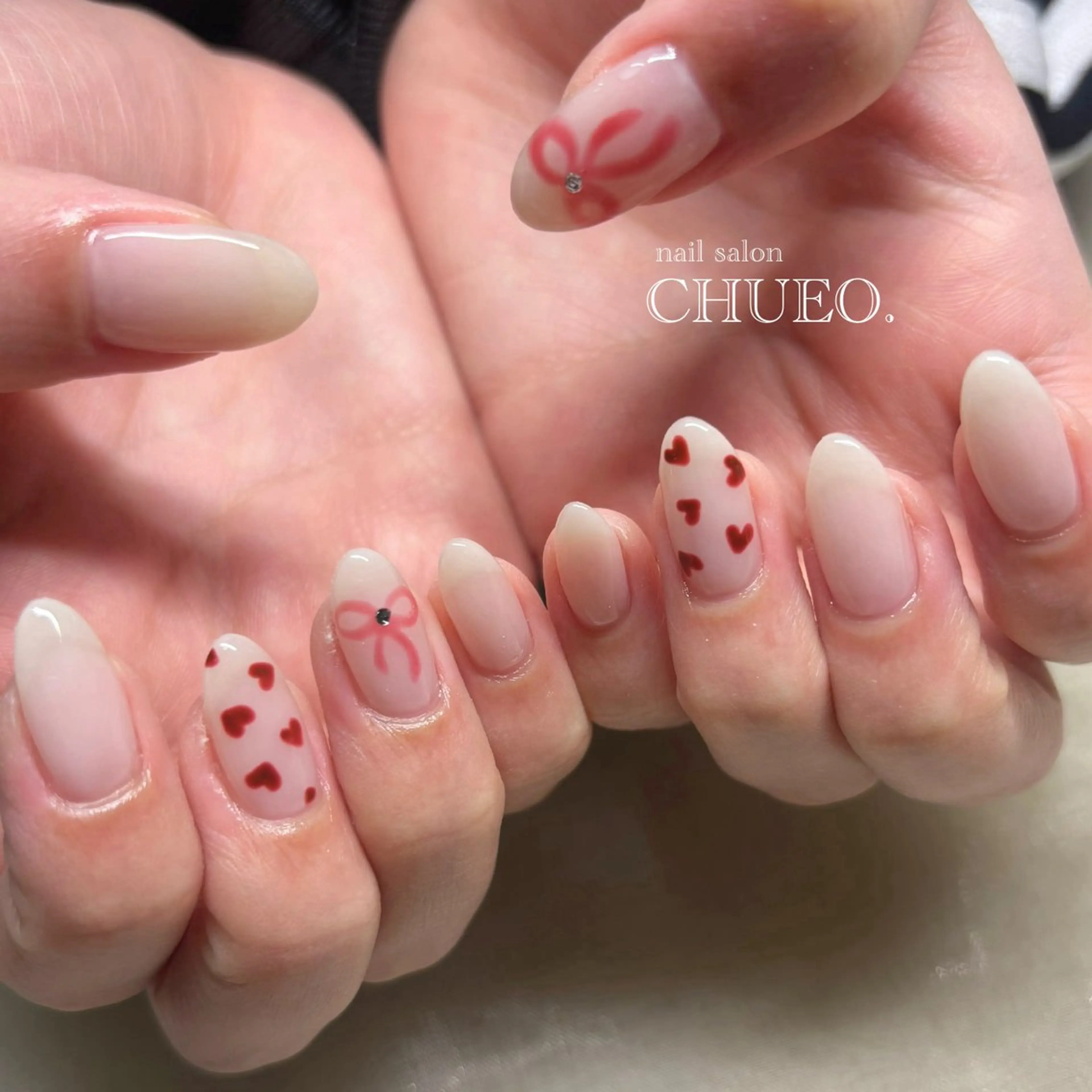 ネイル ハンドネイル nail salon CHUEO.所属・吉岡 晴香のネイルデザイン