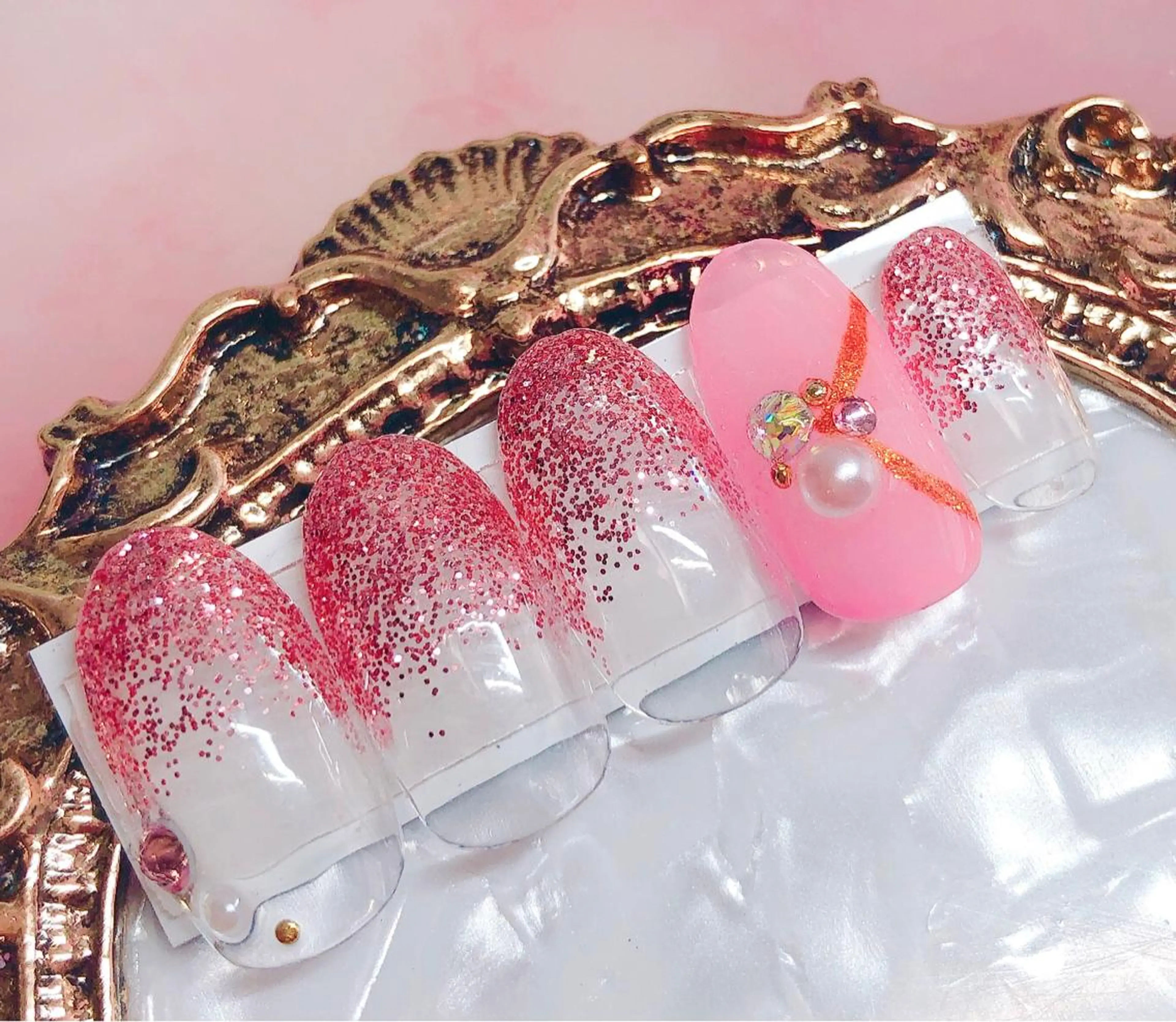 ネイル ハンドネイル CROWN プライベートサロンのネイルデザイン