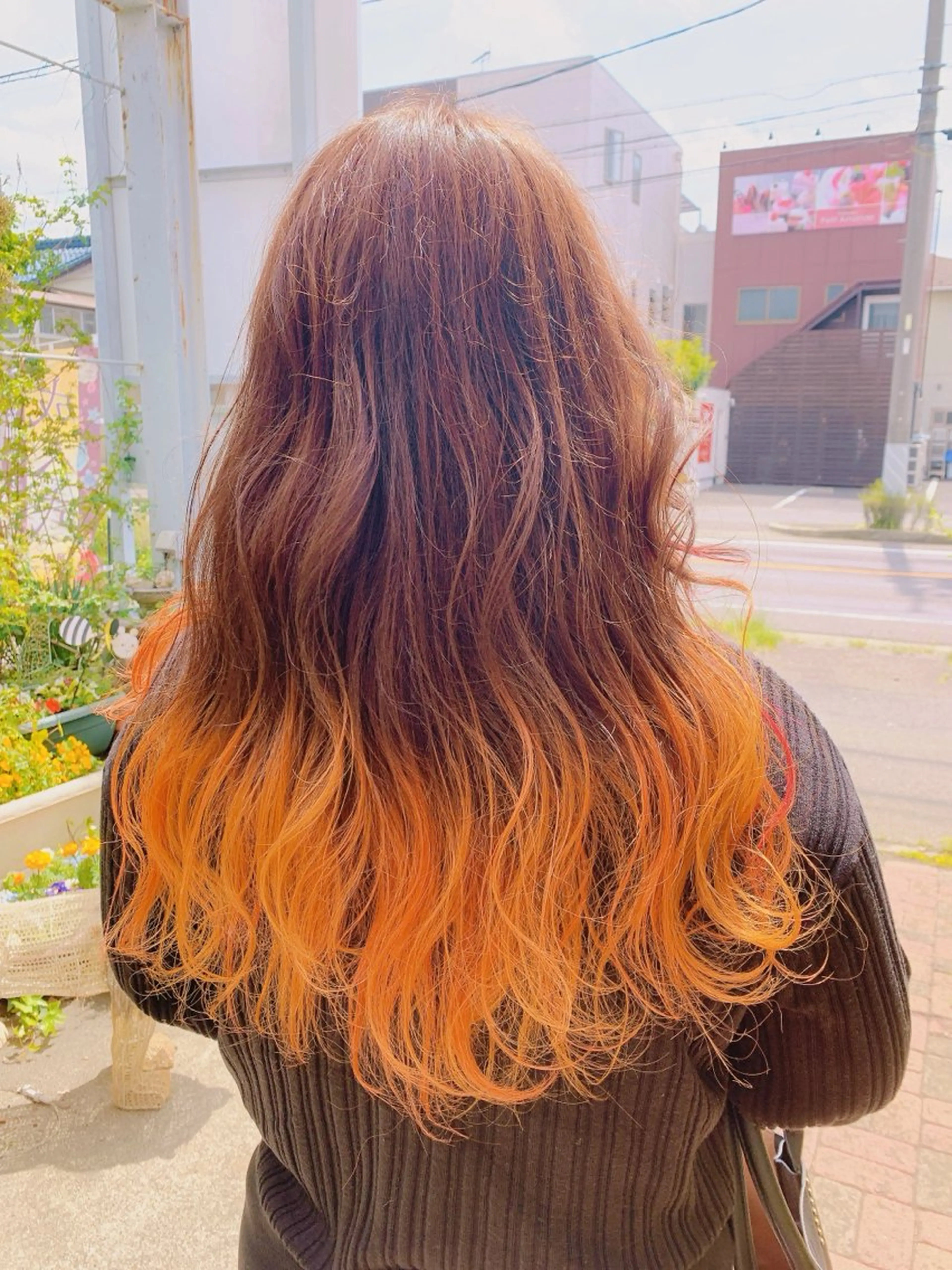ロング カラー たに えりのヘアスタイル