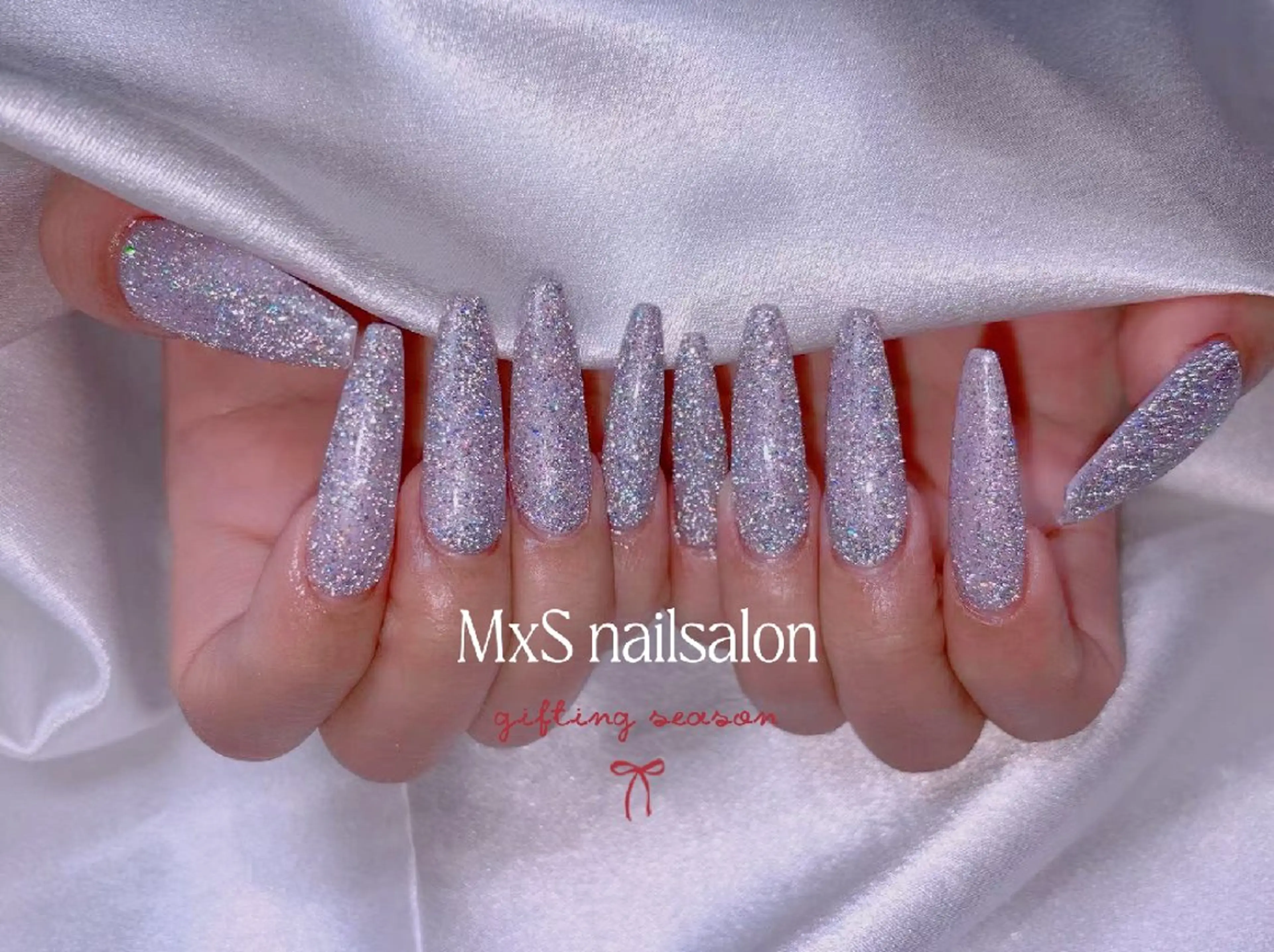 ネイル ジェルネイル 韓国ネイル マグネットネイル パラジェル ワンホンネイル ハンドネイル ハンドケア MxS Nail 【長さだし/フィルイン/マグネット/ワンホンネイル/韓国ネイル/パラジェル】所属・M×S Nail みなのネイルデザイン