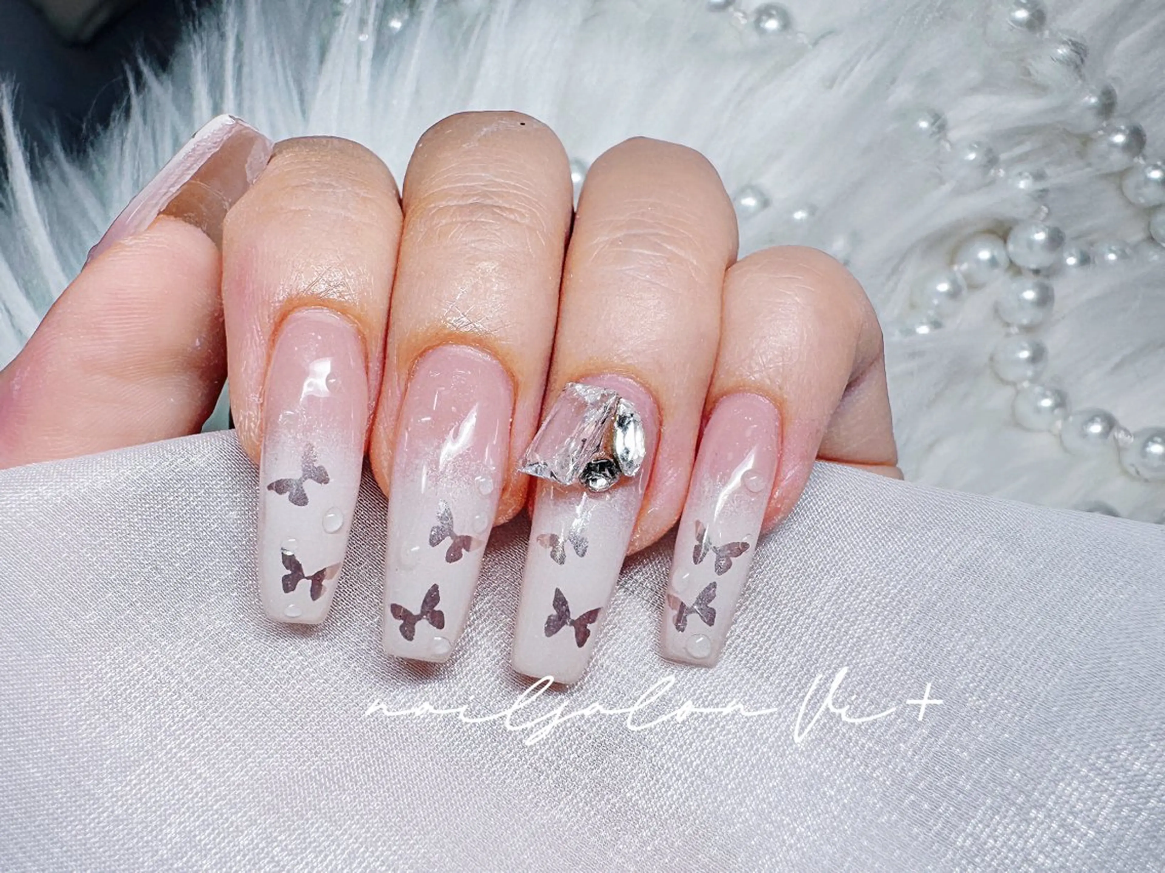 ネイル ハンドネイル ✨Nailsalon Vi+✨のネイルデザイン