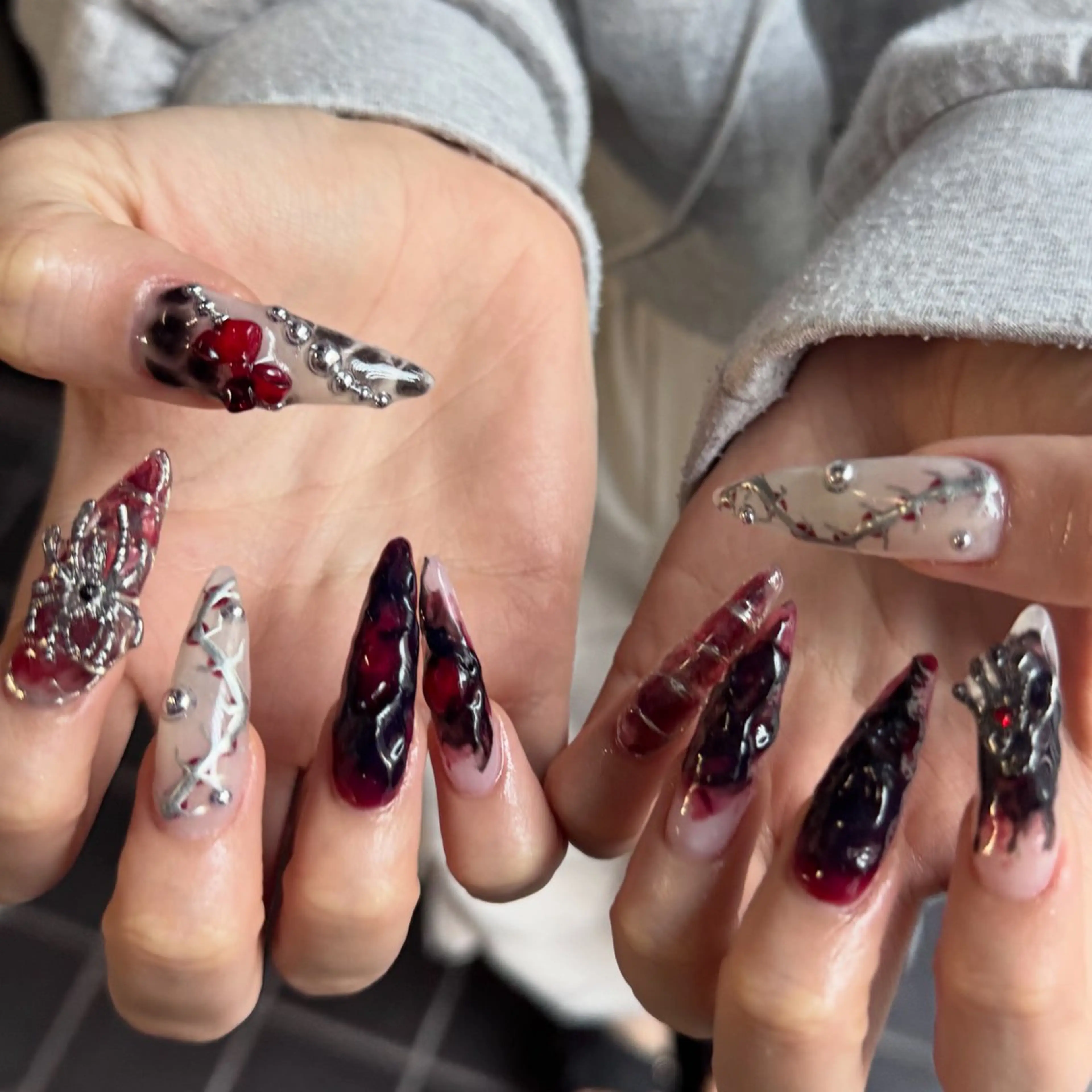 ロング 小川 柚香のネイルデザイン