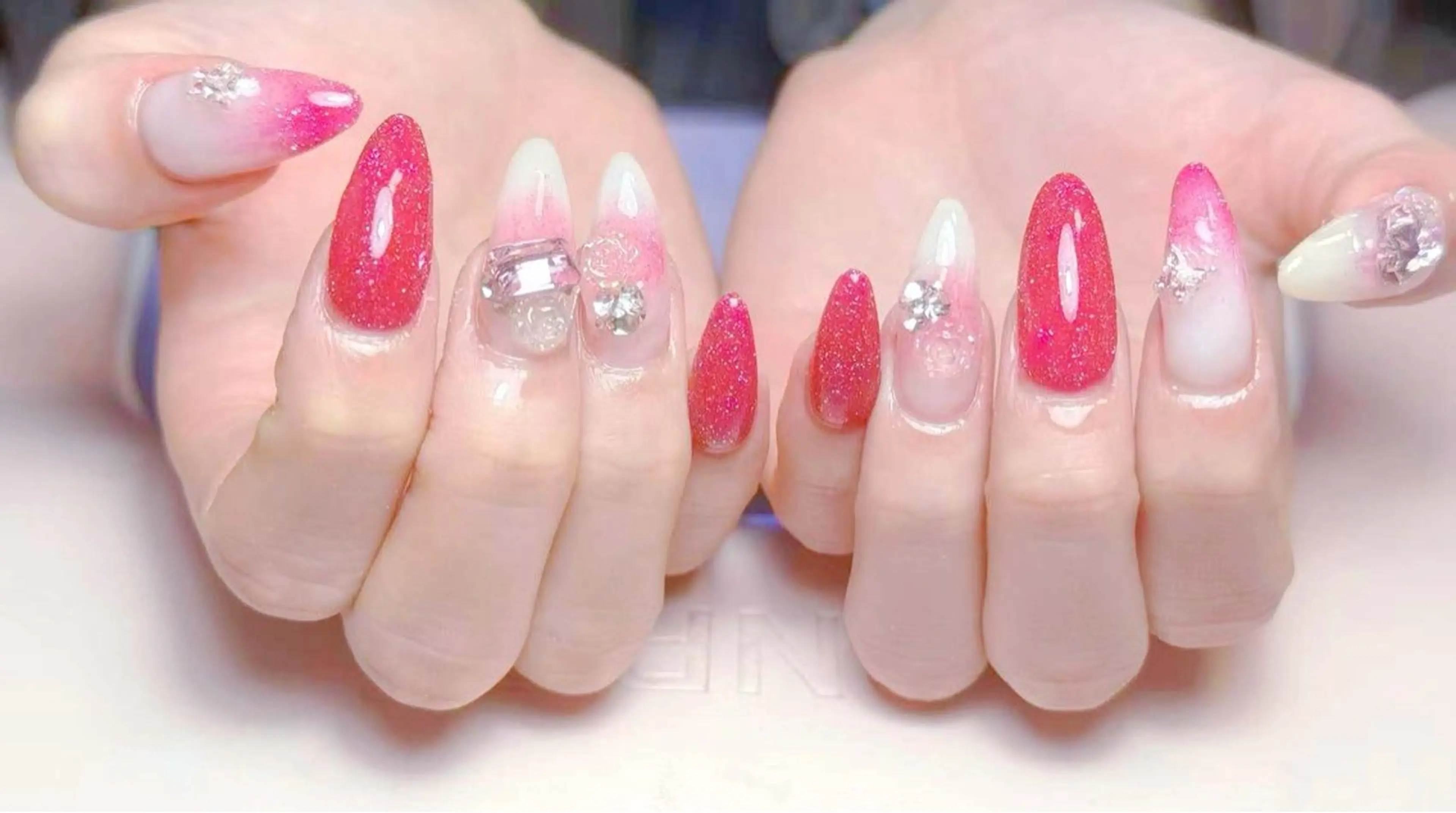 ネイル 小島 千尋のネイルデザイン