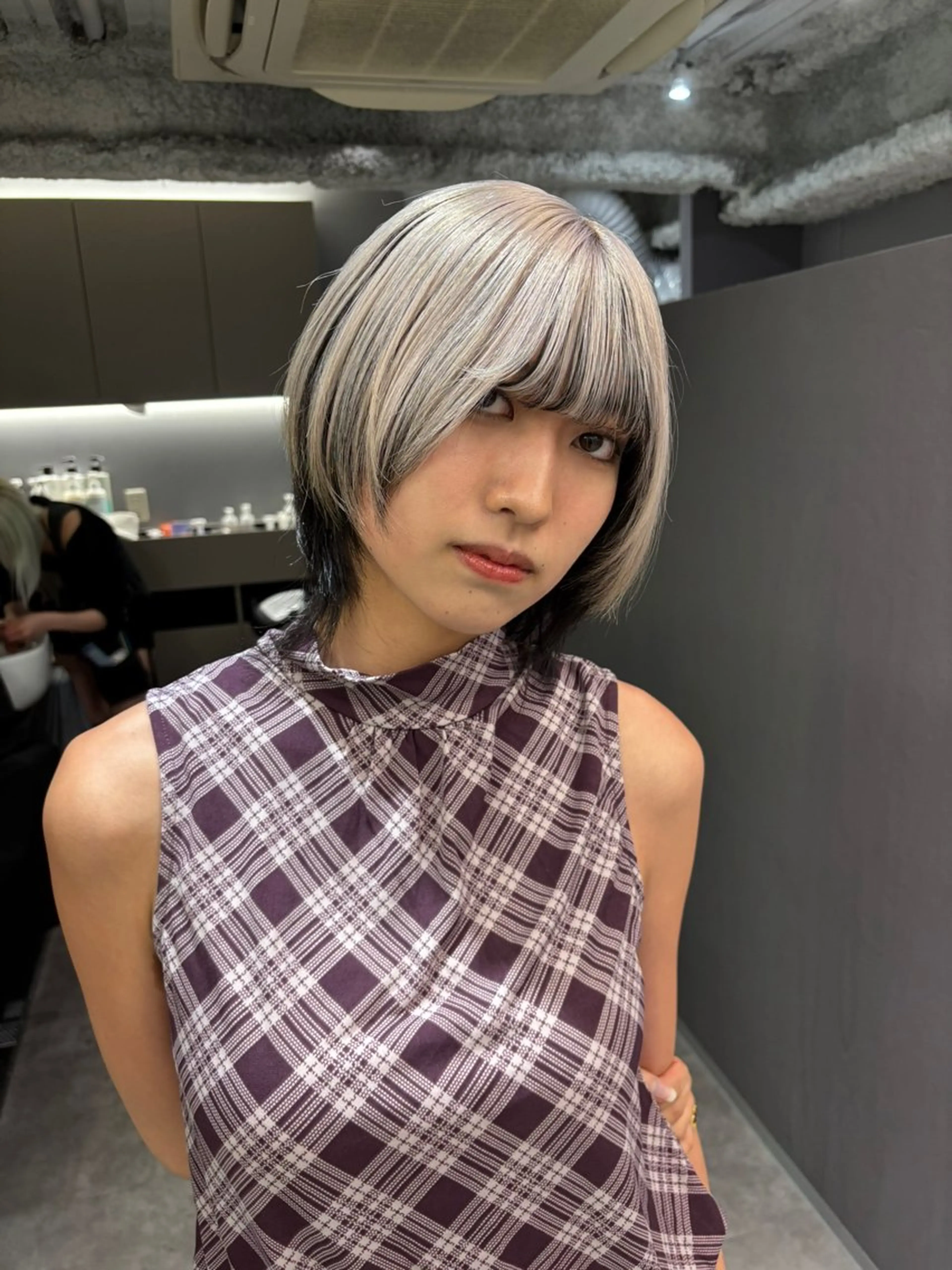 ショート カラー ブリーチ ブロンド デザインカラー ハイトーンカラー ヘアカラー 名古屋／デザイン／ ブリーチ/松井亮磨のヘアスタイル