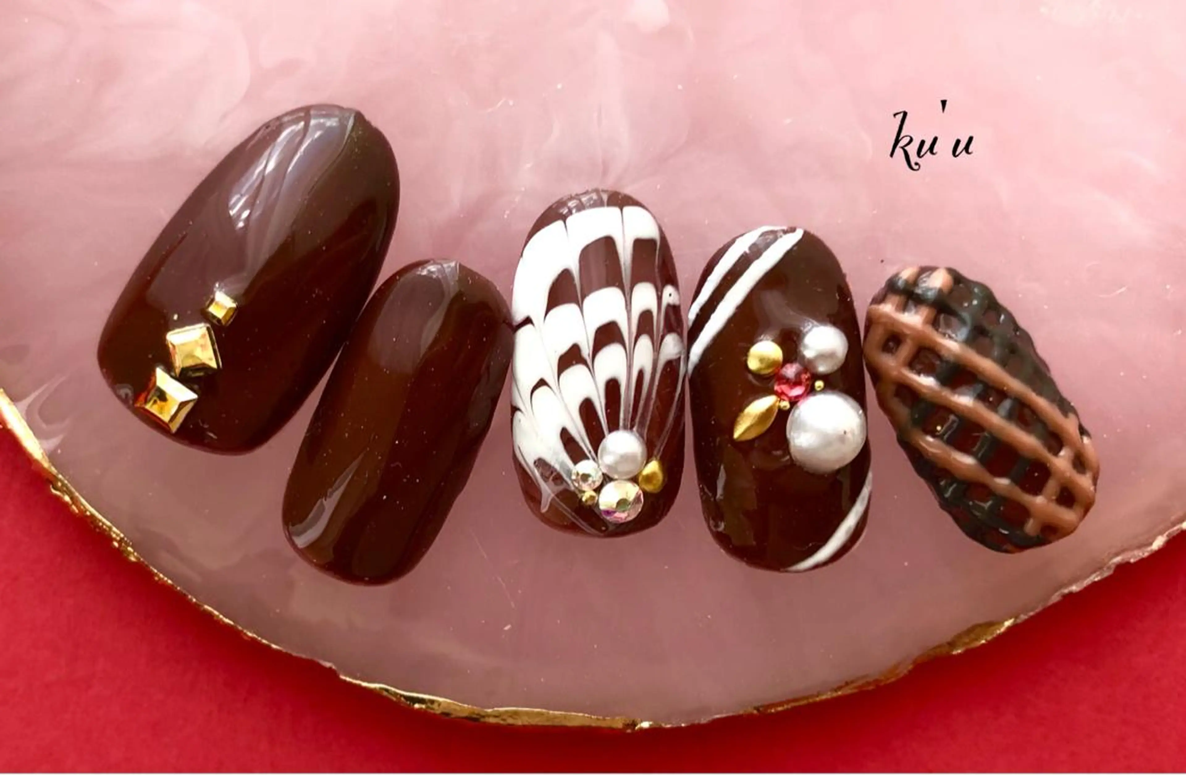 ネイル サロンku'u所属・salon kuuのネイルデザイン