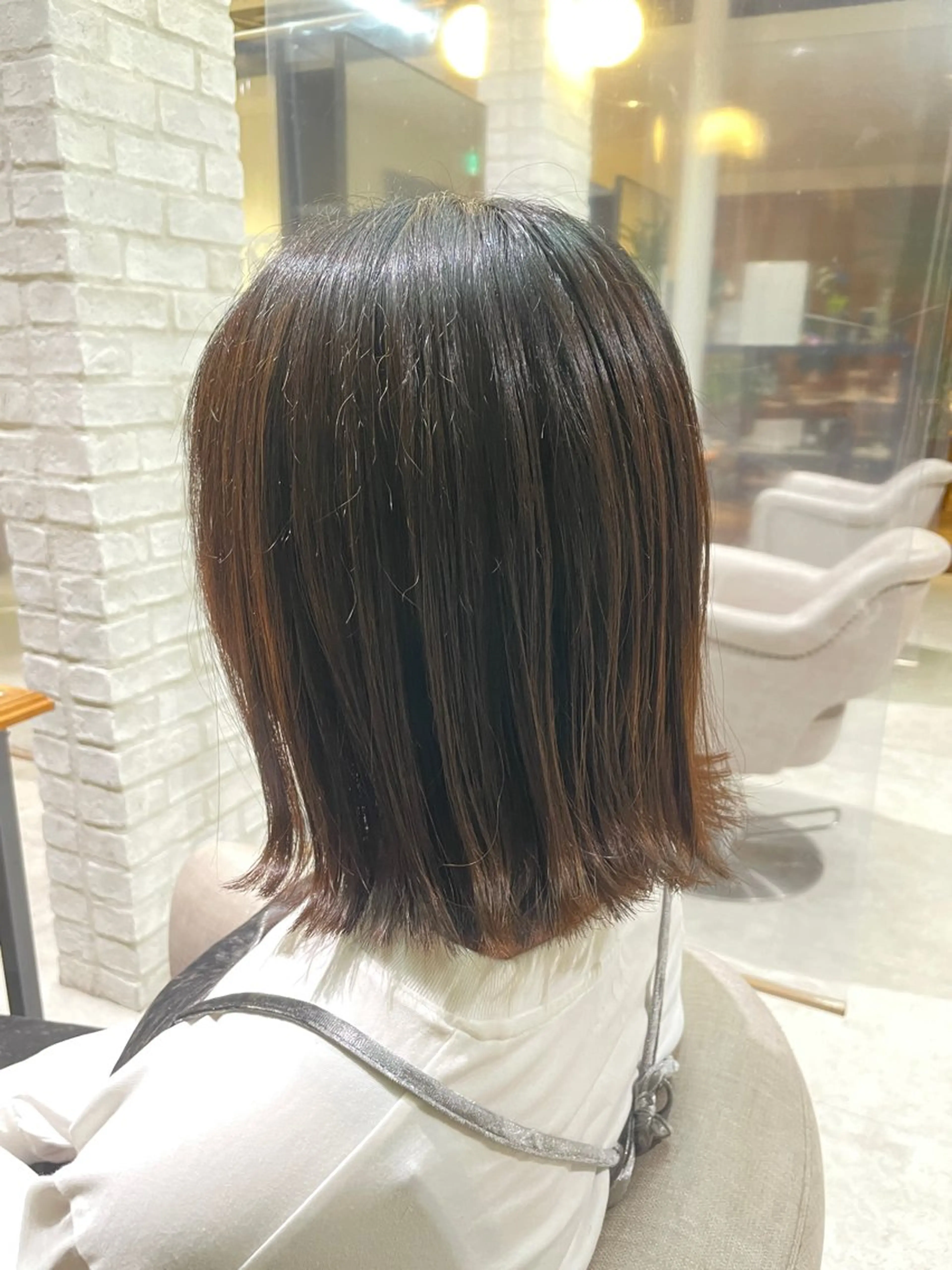 ミディアム 外ハネヘア カット ヘアカラー Tanaka Aoiのヘアスタイル