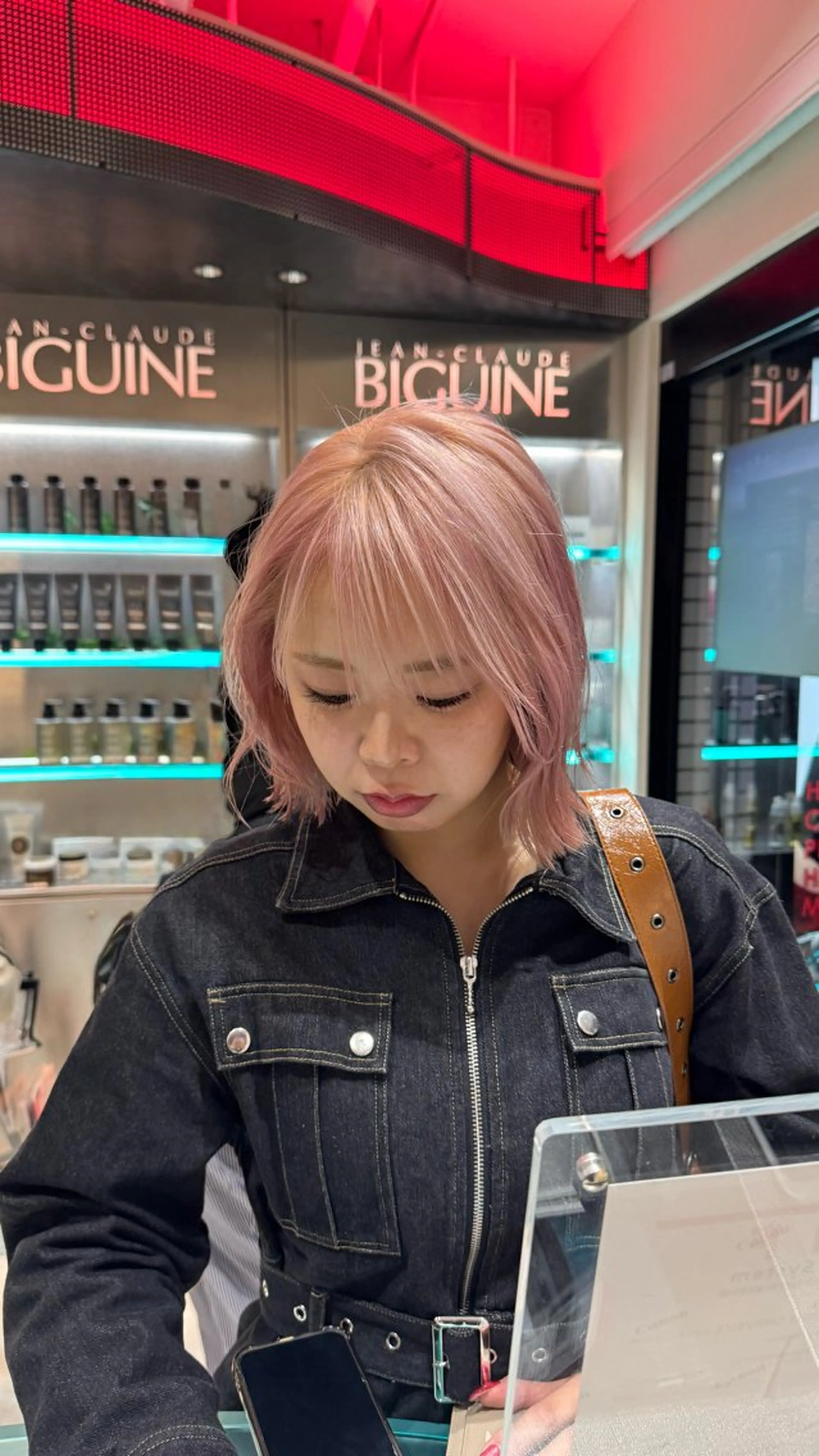 【全頭ブリーチカラー】 ケアブリーチ使用‼️  ➕トリートメント➕オイルカラーを使用    💠ロング料金💠の写真