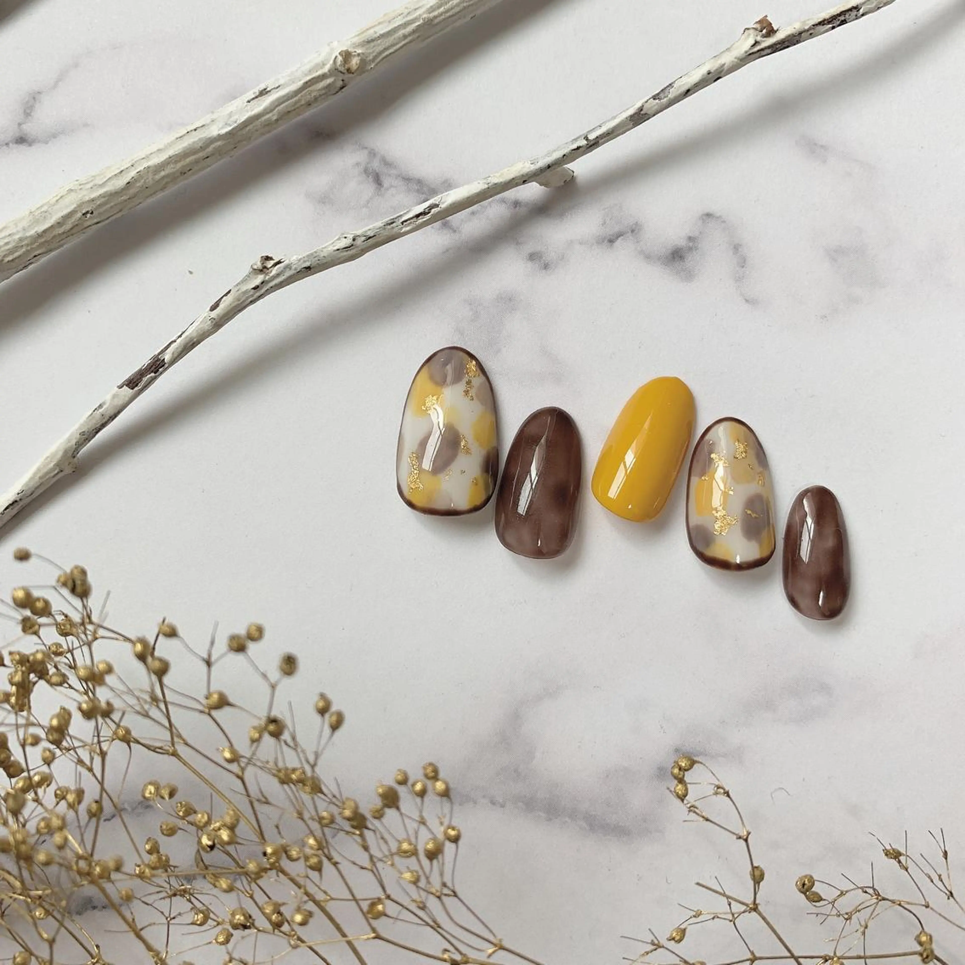 ネイル ハンドネイル 神戸駅ネイルサロン PE NAILSのネイルデザイン