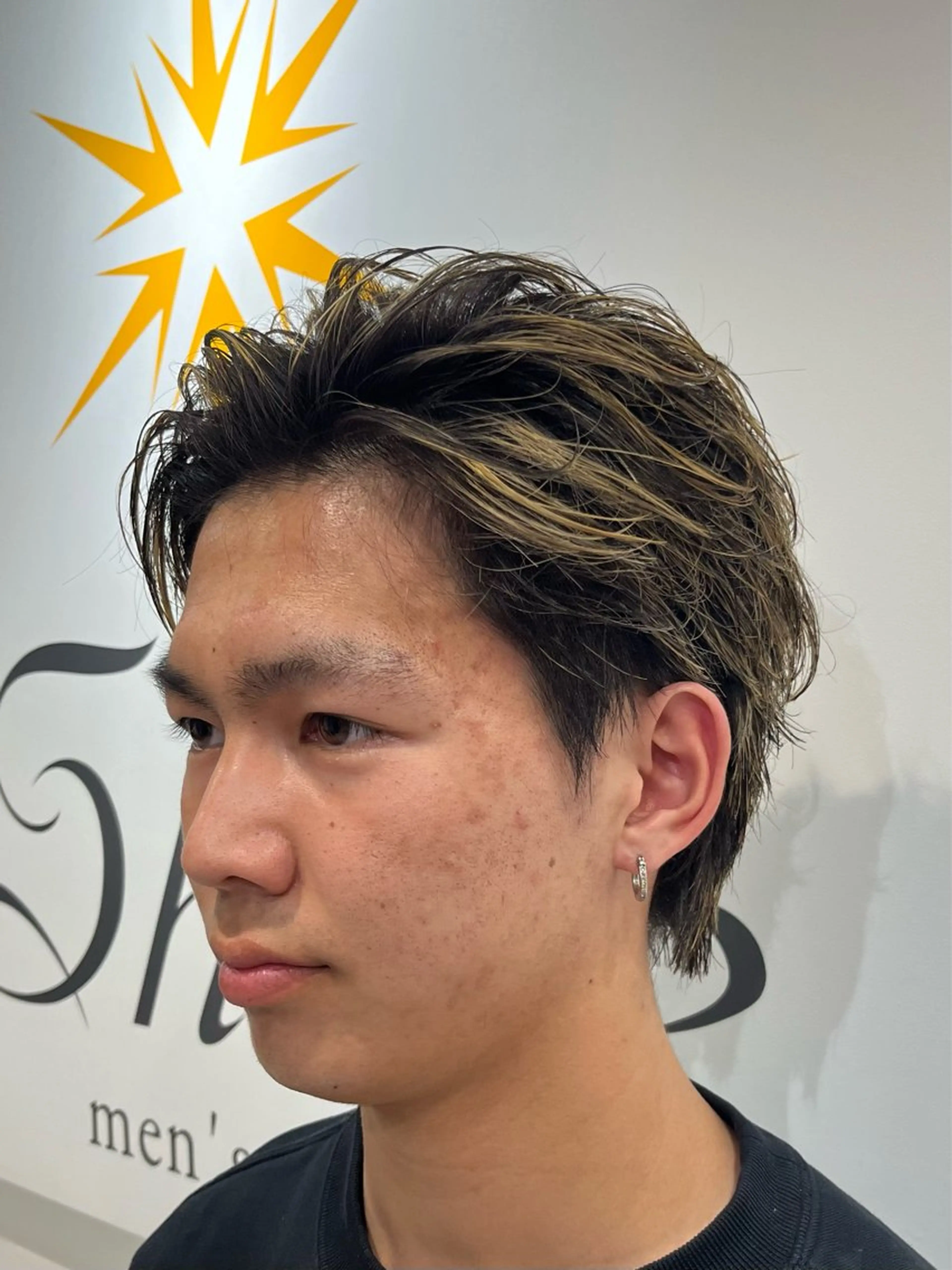 ショート メンズ メンズショート かきあげバング ショートヘア カット トリートメント 【店長】メンズ職人 短髪　ハイトーン🔥のヘアスタイル