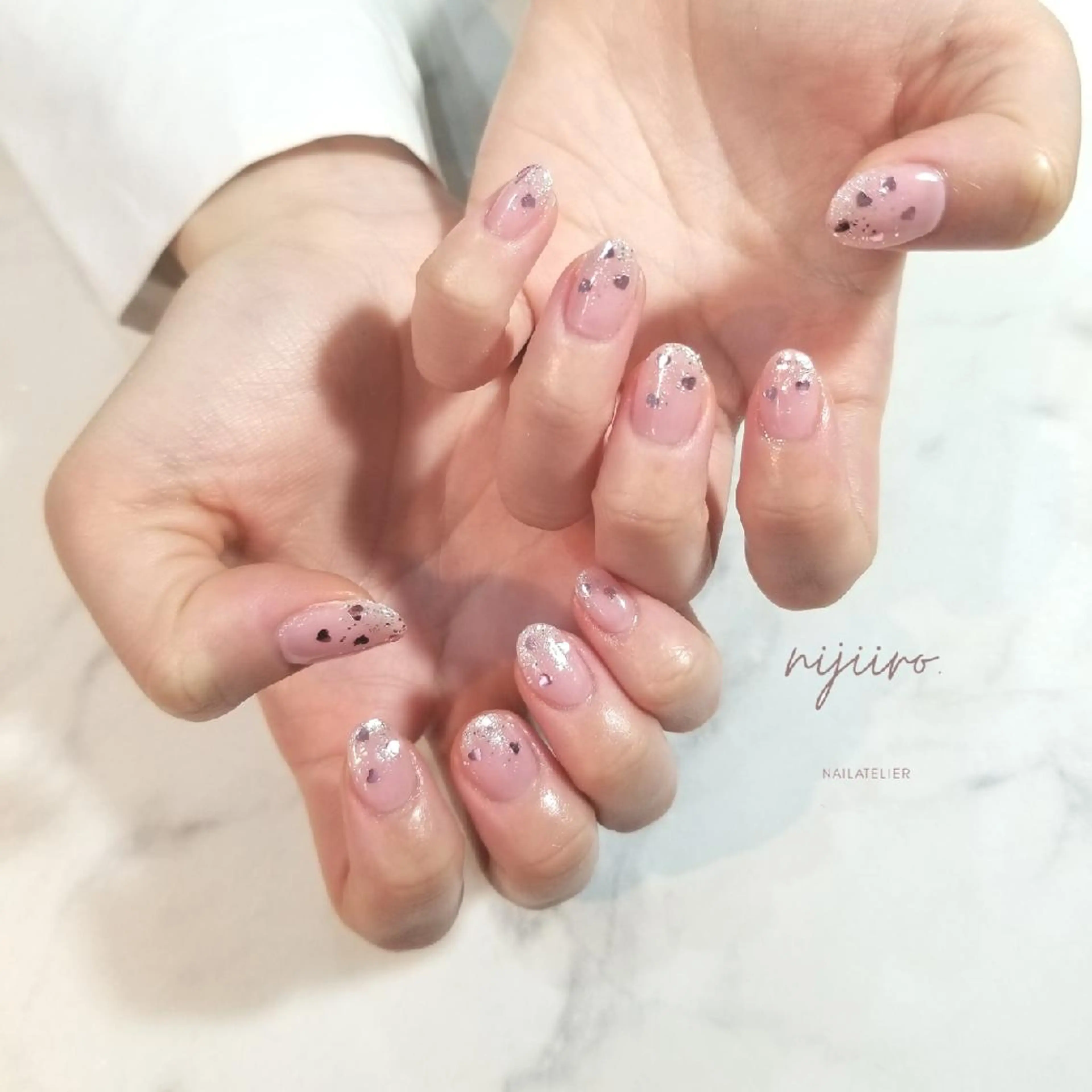 ネイル ハンドネイル nailatelier nijiiro.所属・nijiiro🌈 サトウのネイルデザイン