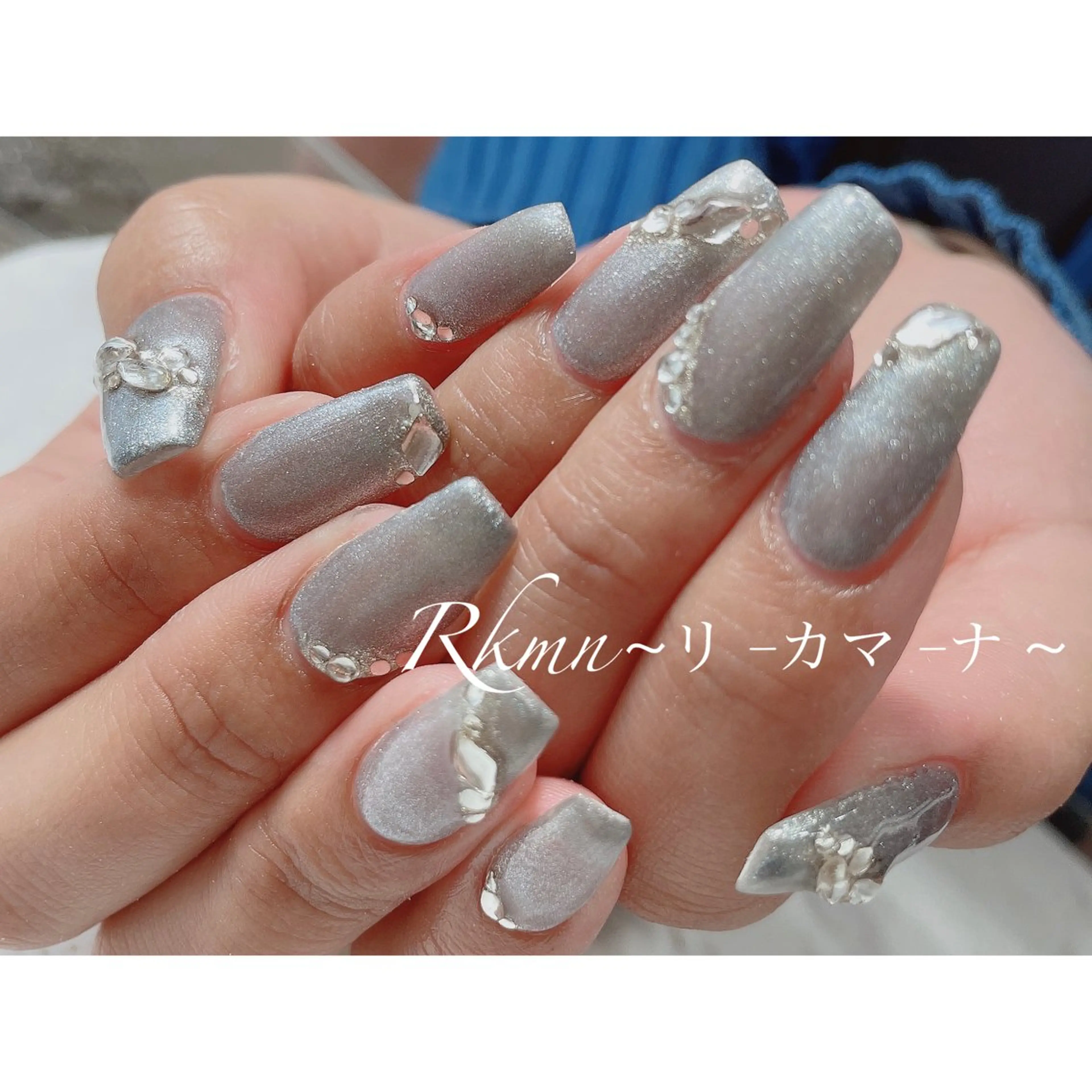 ネイル アートネイル キラキラネイル ラメ(グリッター) シルバー 春ネイル ハンドネイル フットネイル ハンドケア Rkmn ~リ-カマ-ナ~のネイルデザイン