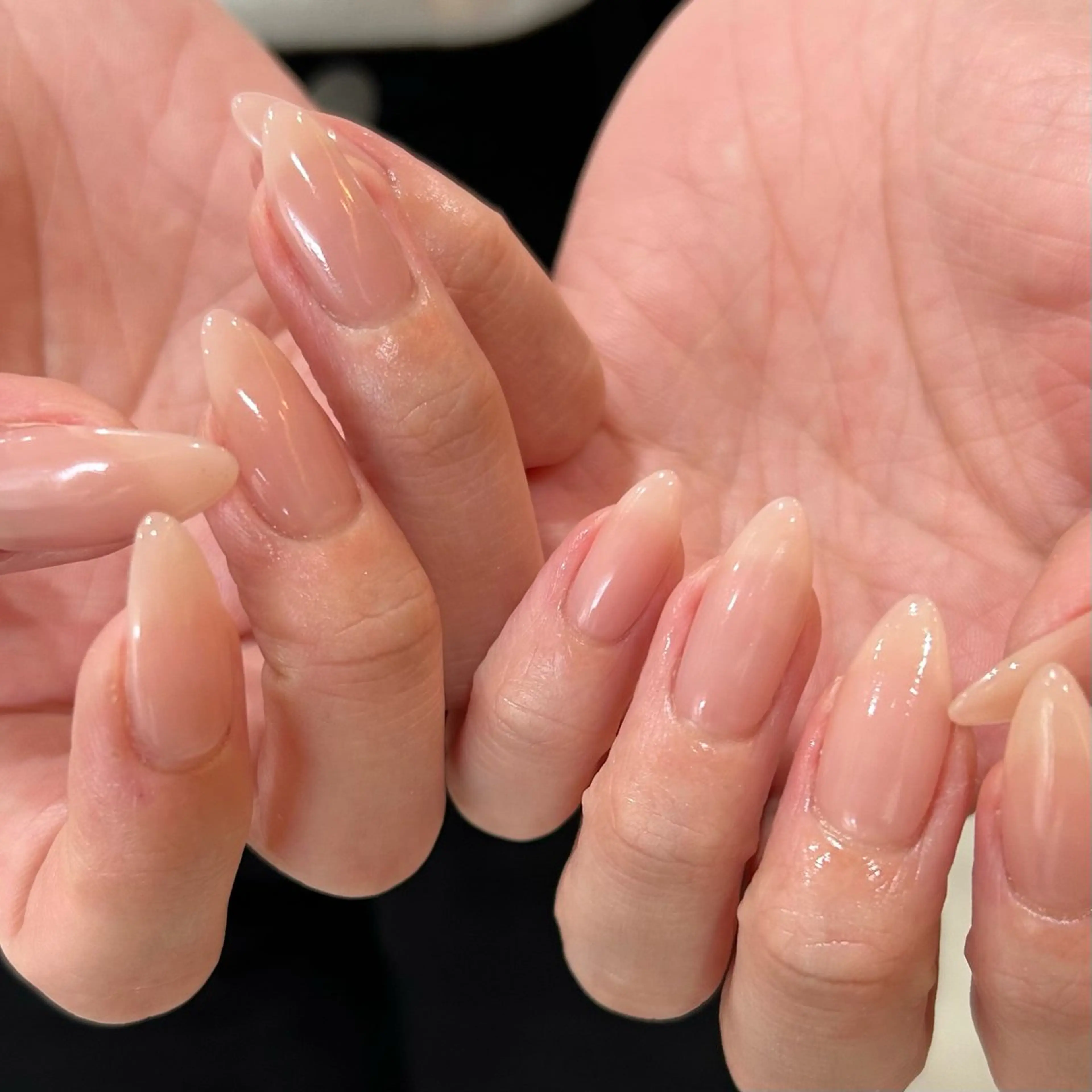 ネイル ハンドネイル shio ♡ 1〜2月予約受付中のネイルデザイン