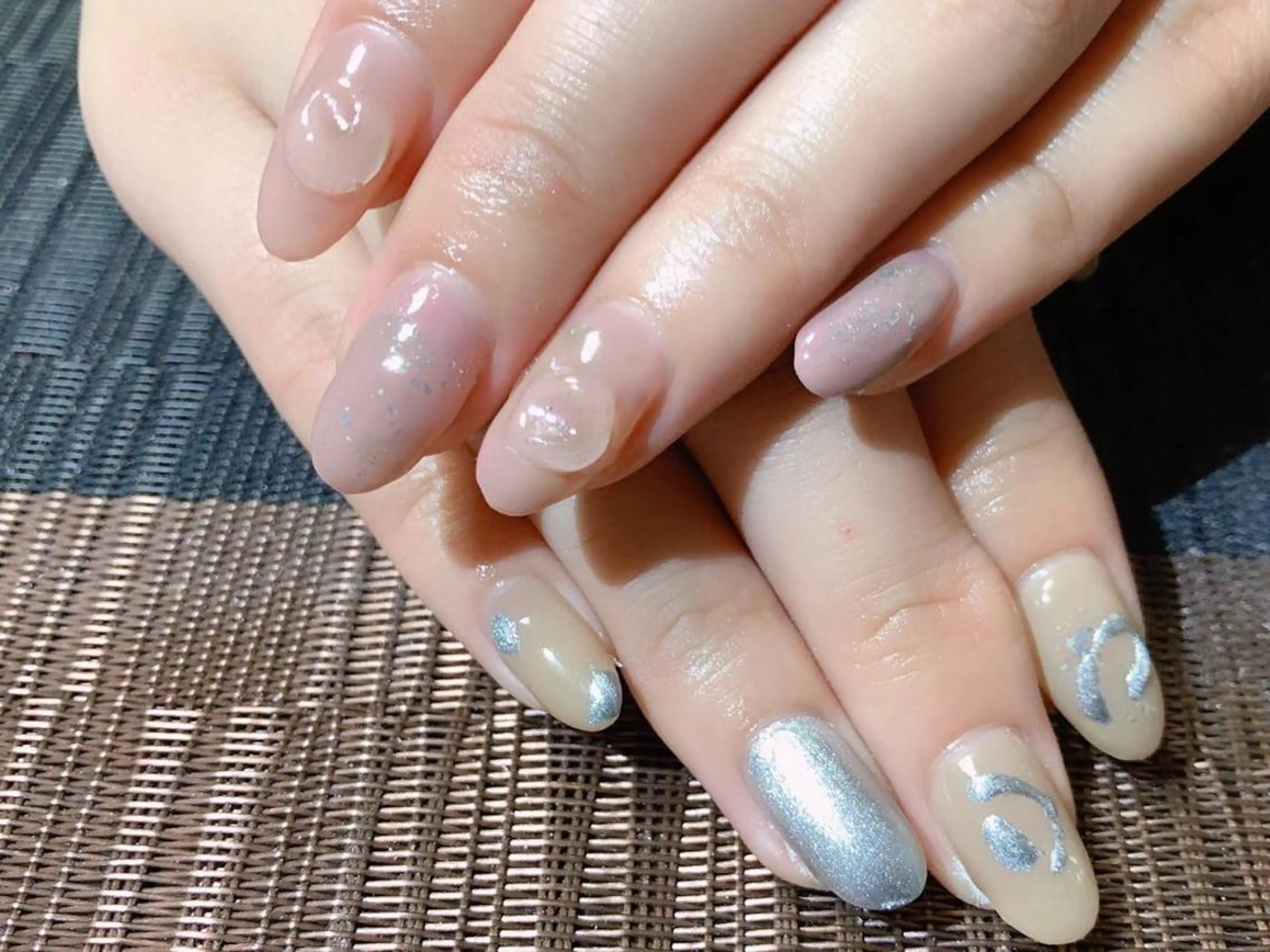 ネイル 伊藤 美里のネイルデザイン