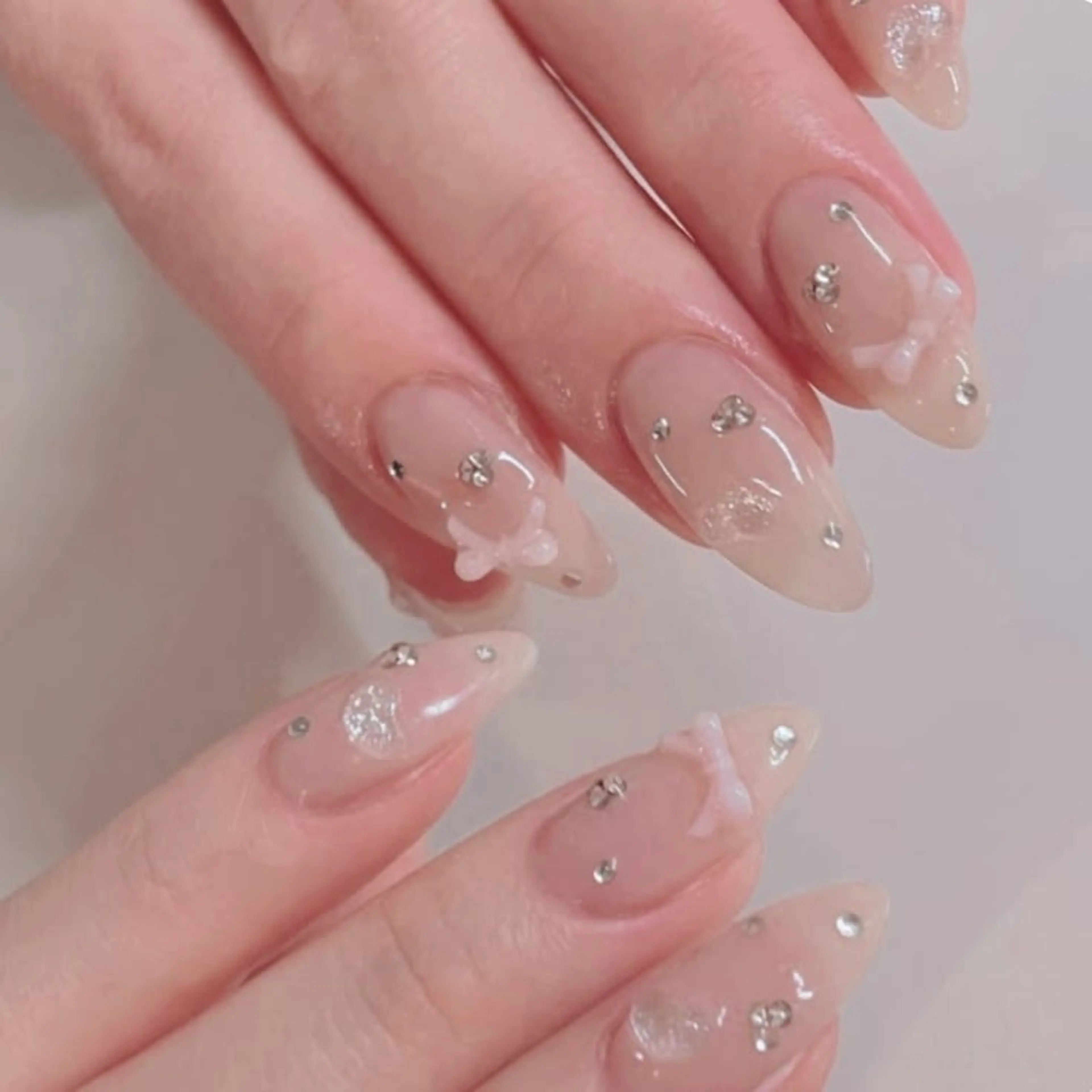 ネイル Fiore nail🪽✨のネイルデザイン