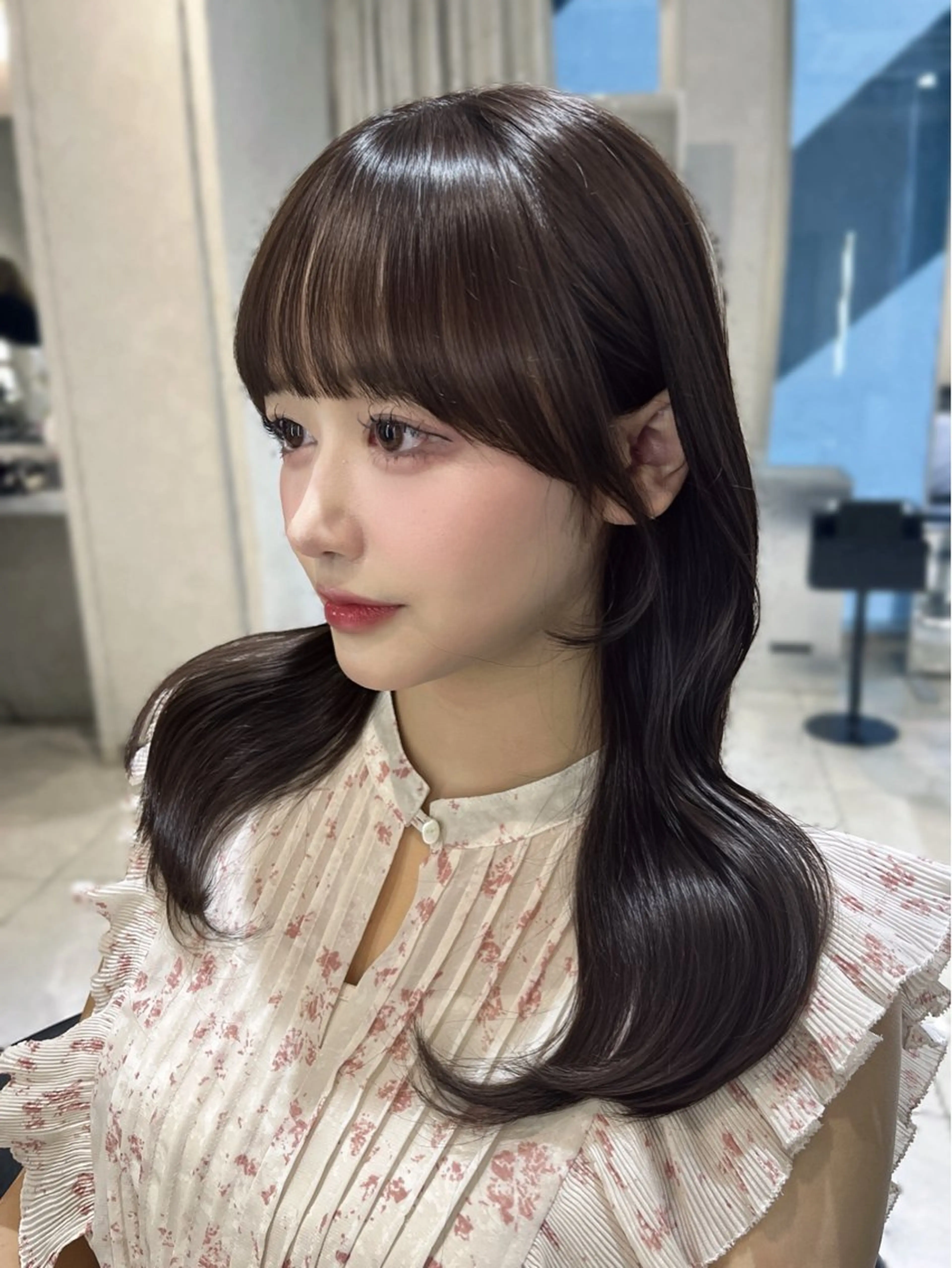 セミロング カラー ブラウンカラー マロンブラウン 小顔カット 韓国レイヤー×モテ髪 /MITSUKI🤍のヘアスタイル