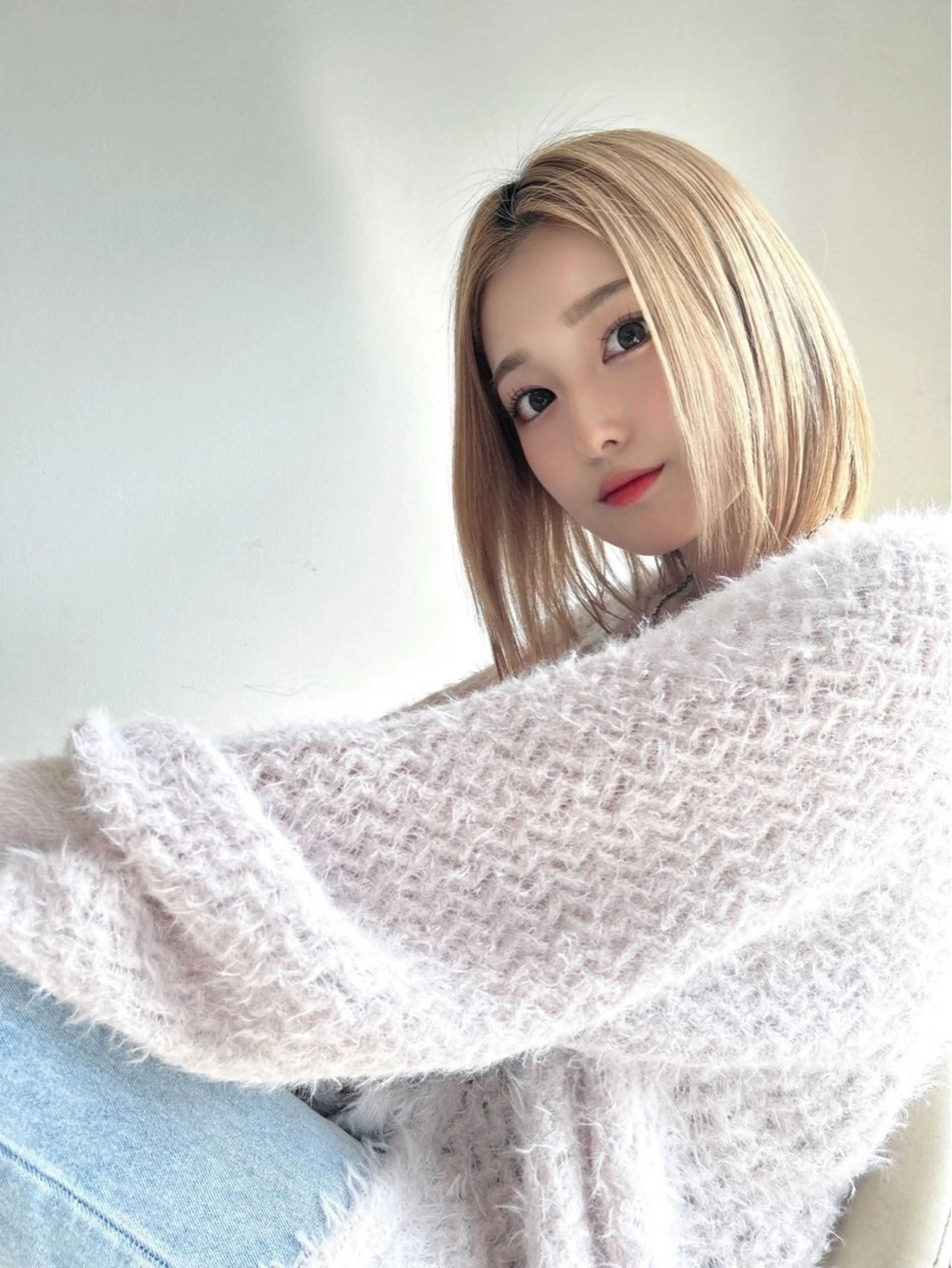 予約数No.🥇【⛄️冬休み期間限定ミニモ学割⛄️】顔まわりカット➕ブリーチ有Wカラー➕潤いトリ❤️ロング料金なし❤️の写真