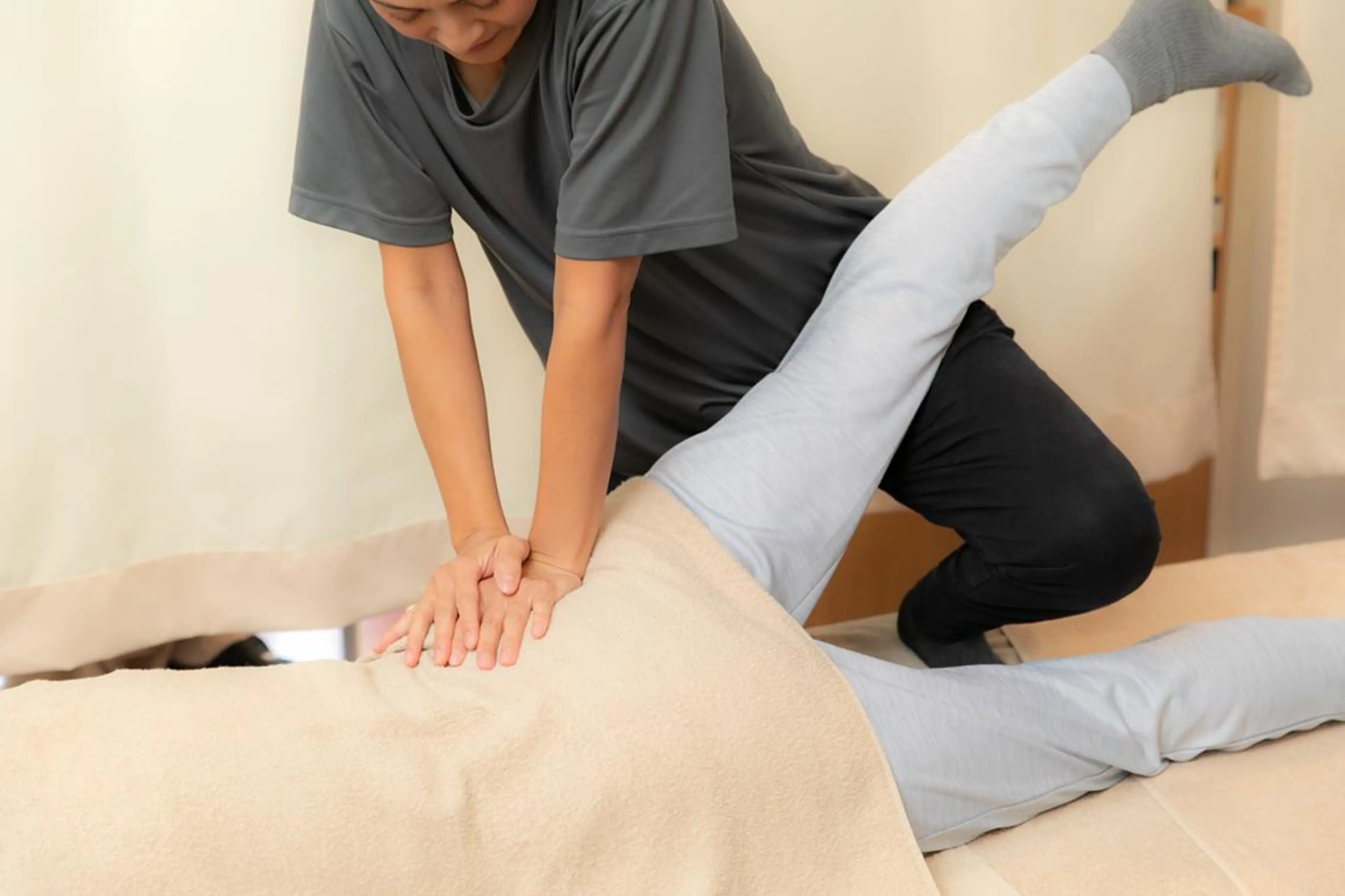 新規限定【美容整体(骨盤矯正・小顔矯正)60分 】 通常料金5,200円＊男女共スタイルのメンテナンスに全身を美容整体＊の写真