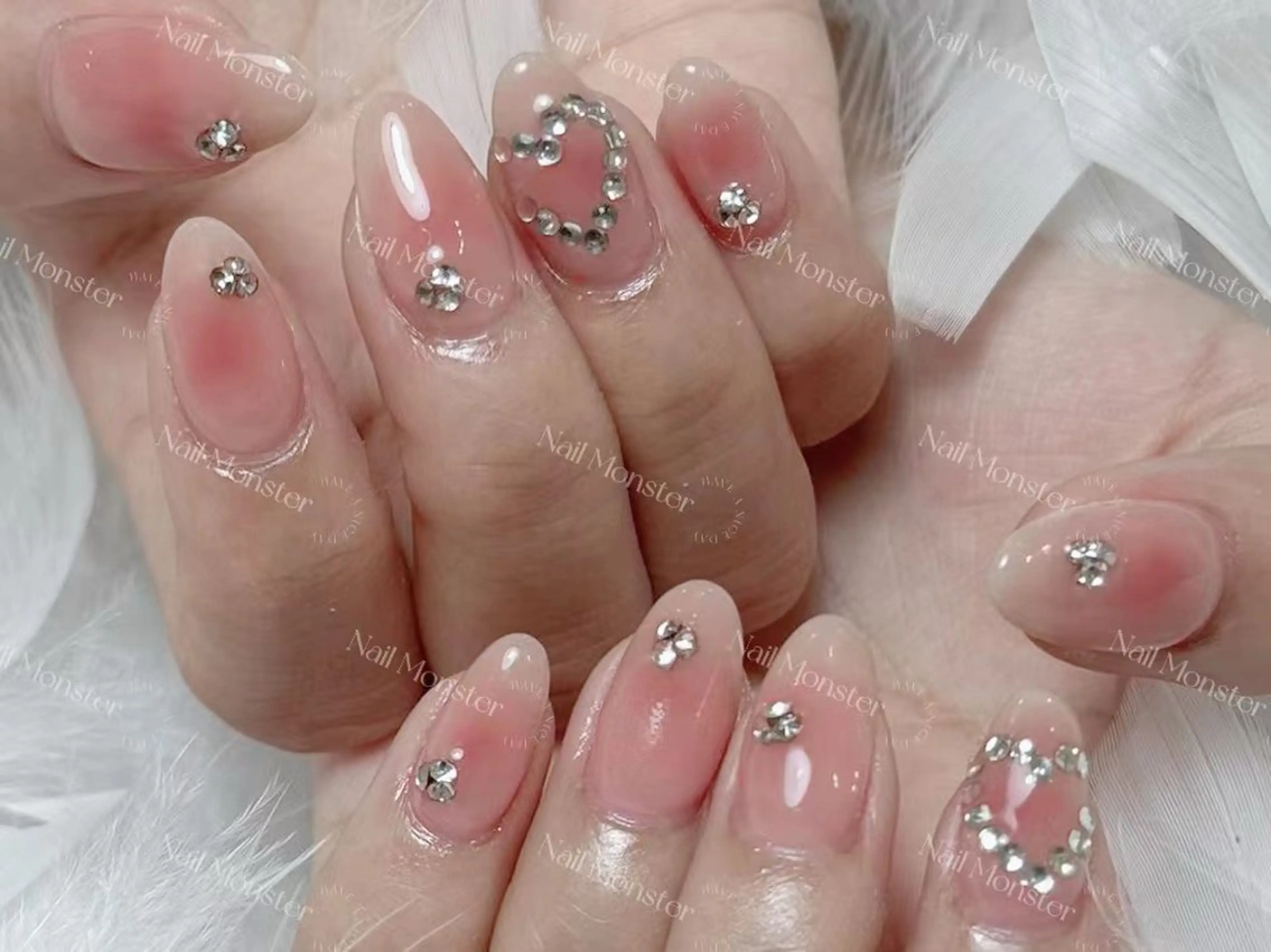 ネイル ハンドネイル yu ri 🌹のネイルデザイン