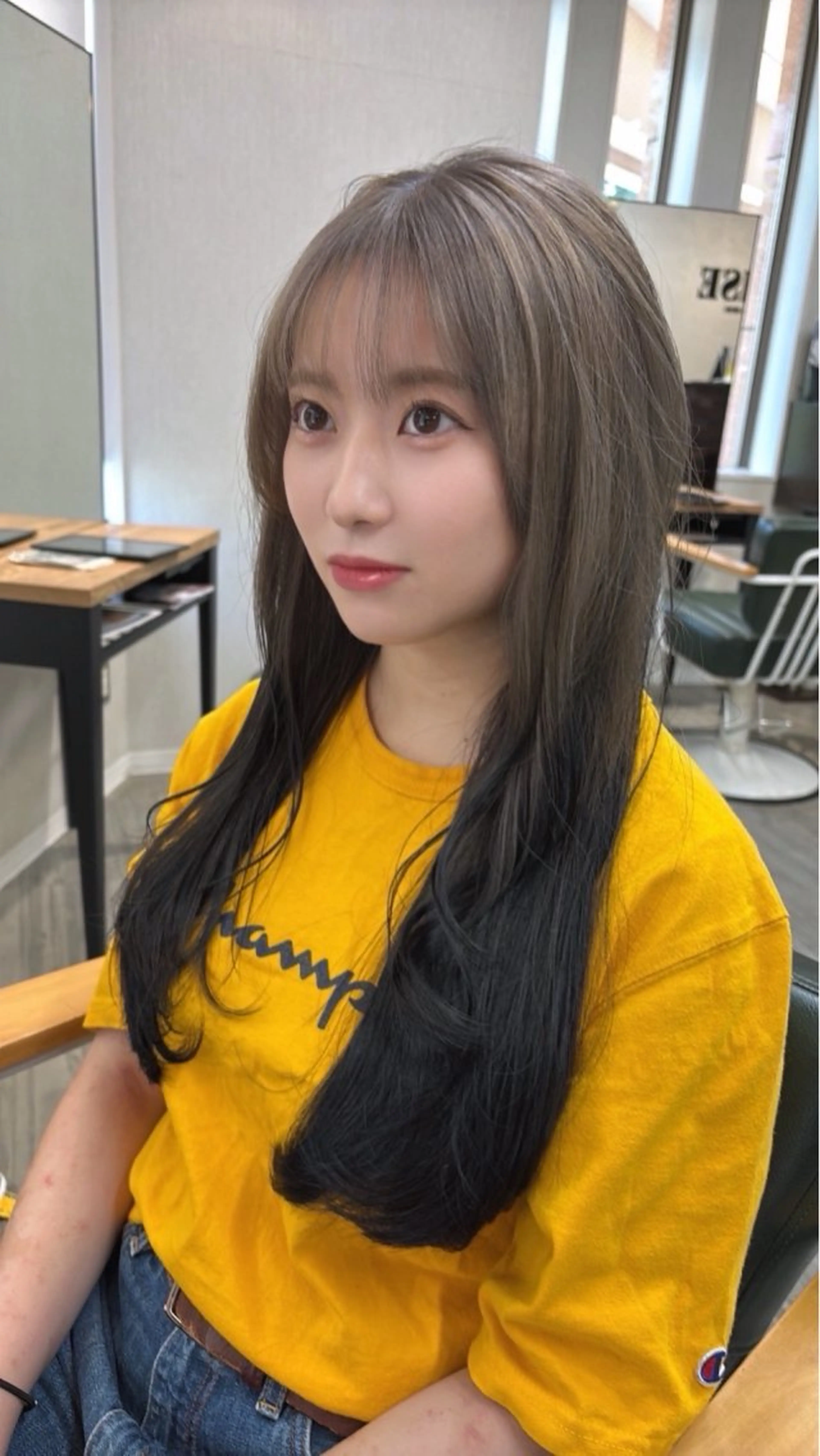 ロング カラー カット ヘアカラー 艶カラー/ 透明感カラー/AOIのヘアスタイル