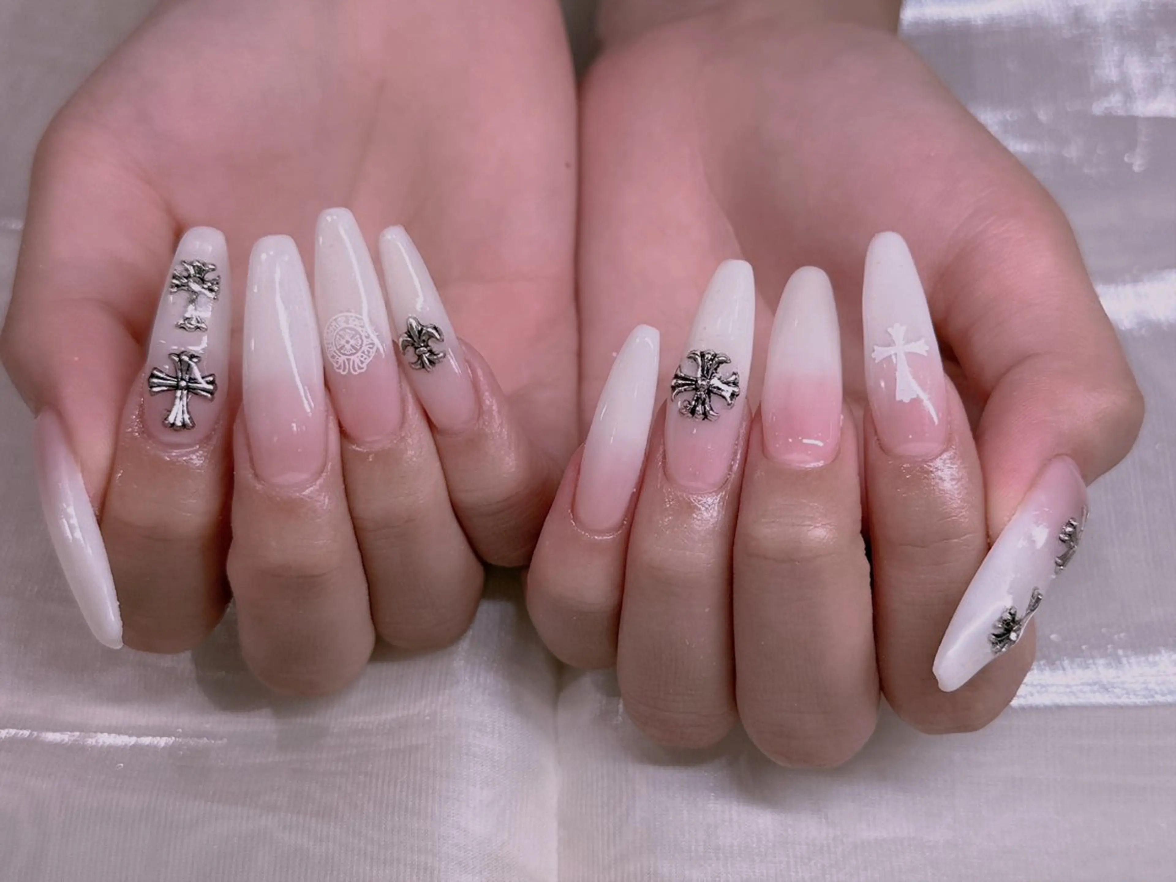 ネイル ハンドネイル エムズ エムズのマツエク・マツパデザイン