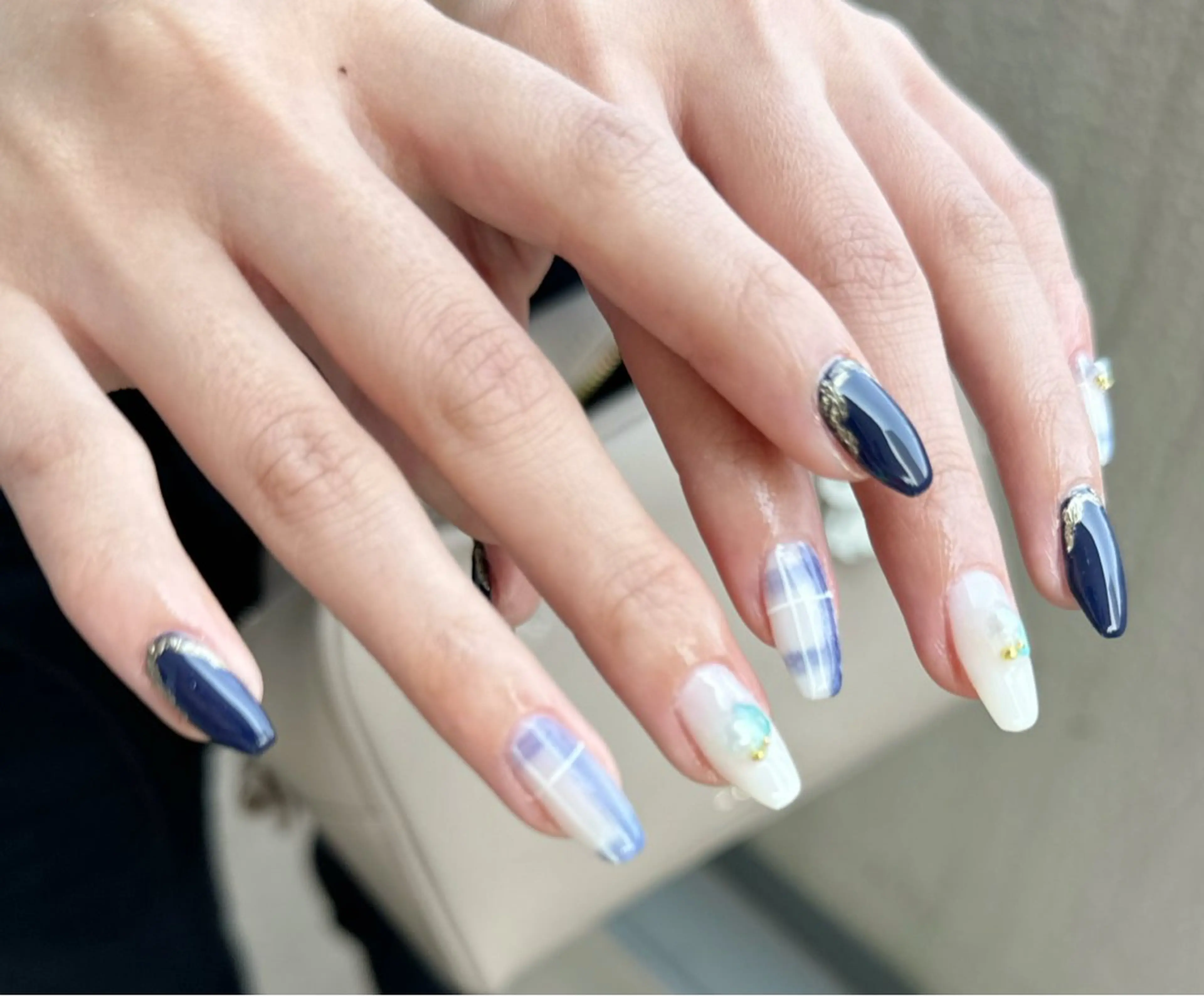 ネイル 新山 聖のネイルデザイン