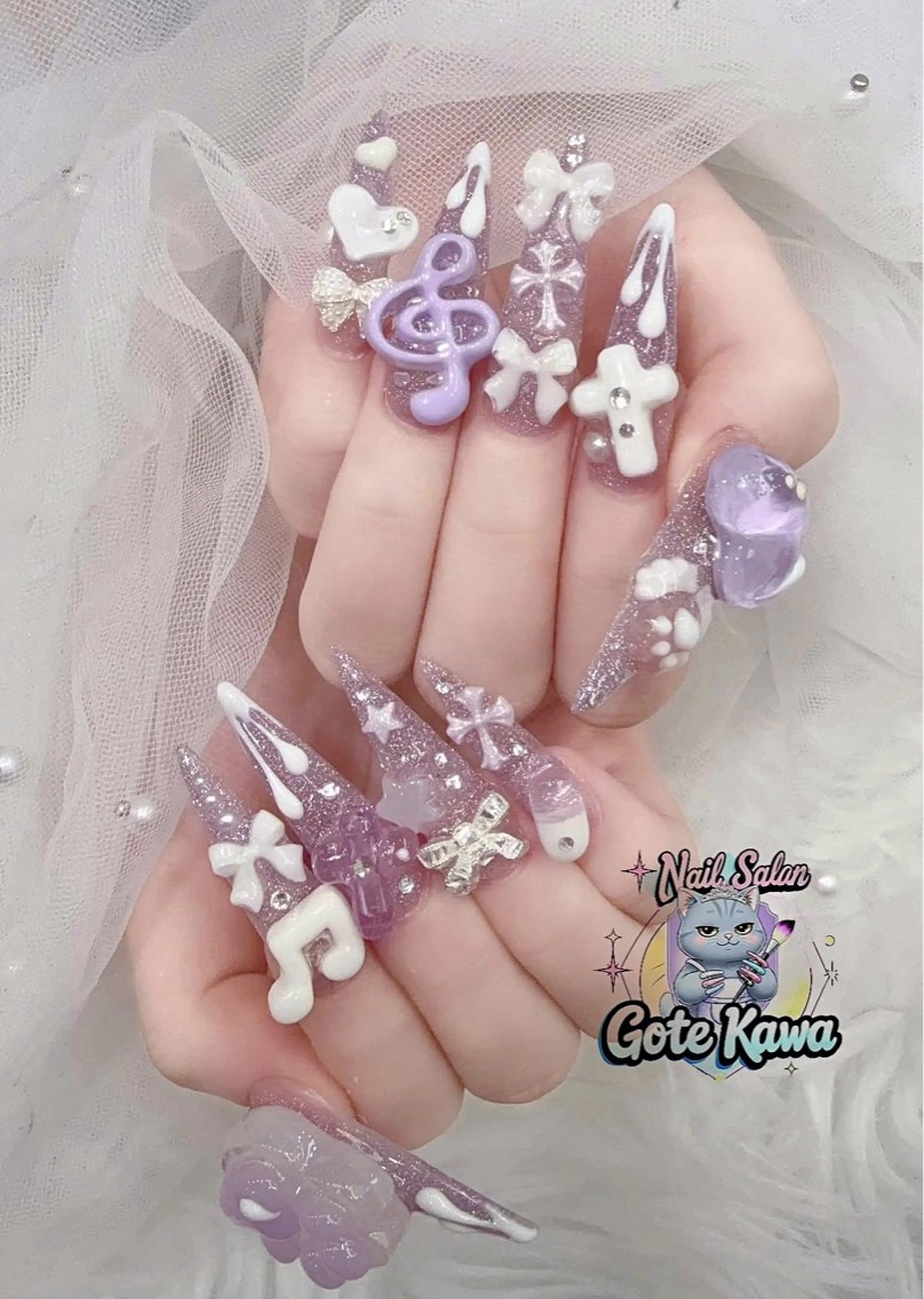 ネイル キラキラネイル 韓国ネイル スカルプネイル ハンドネイル ハンドケア GOTE KAWA Nail Salon(ゴテかわ)所属・Gote Kawa nail salonのネイルデザイン