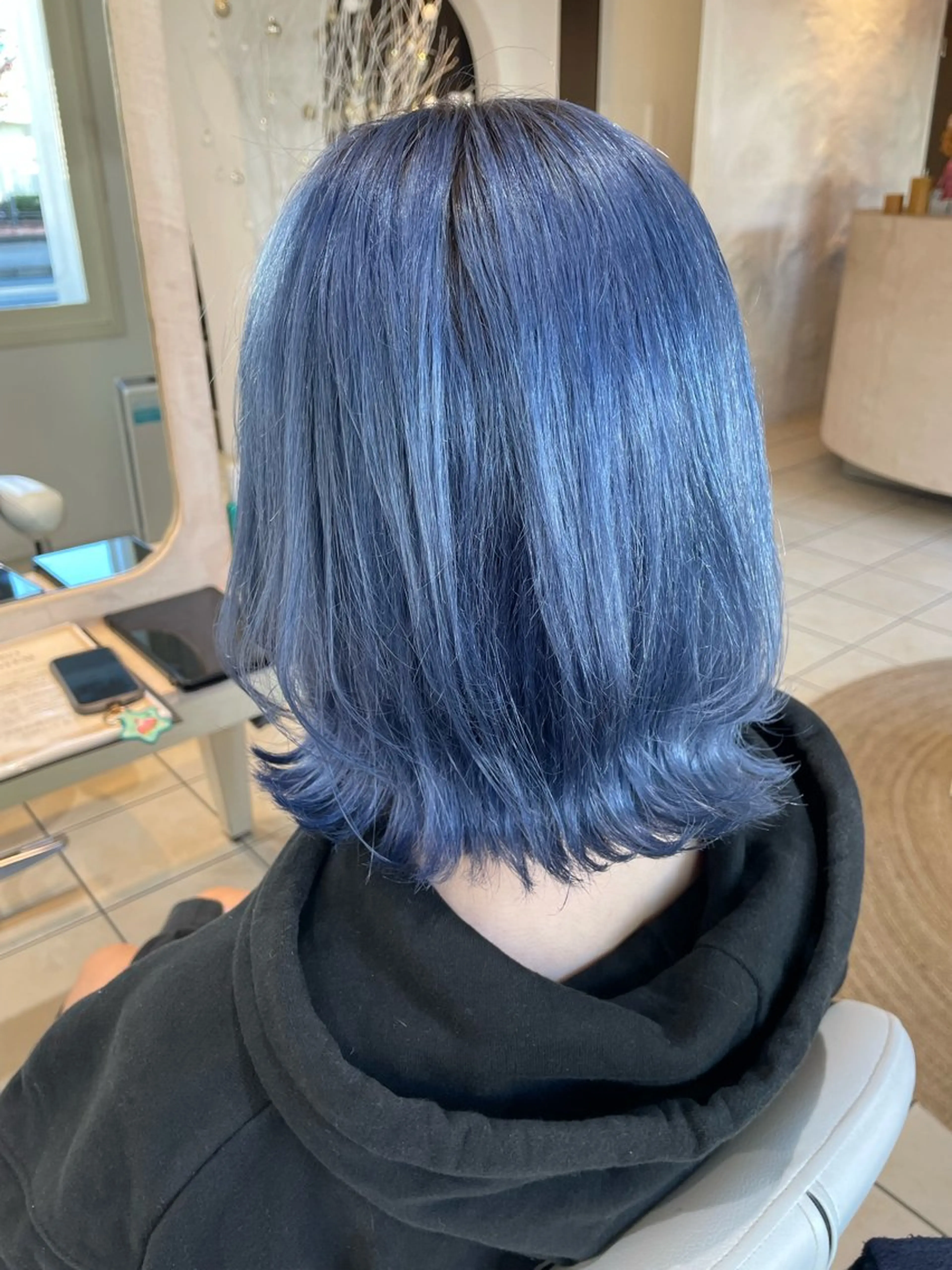 ミディアム 吉川 うららのヘアスタイル