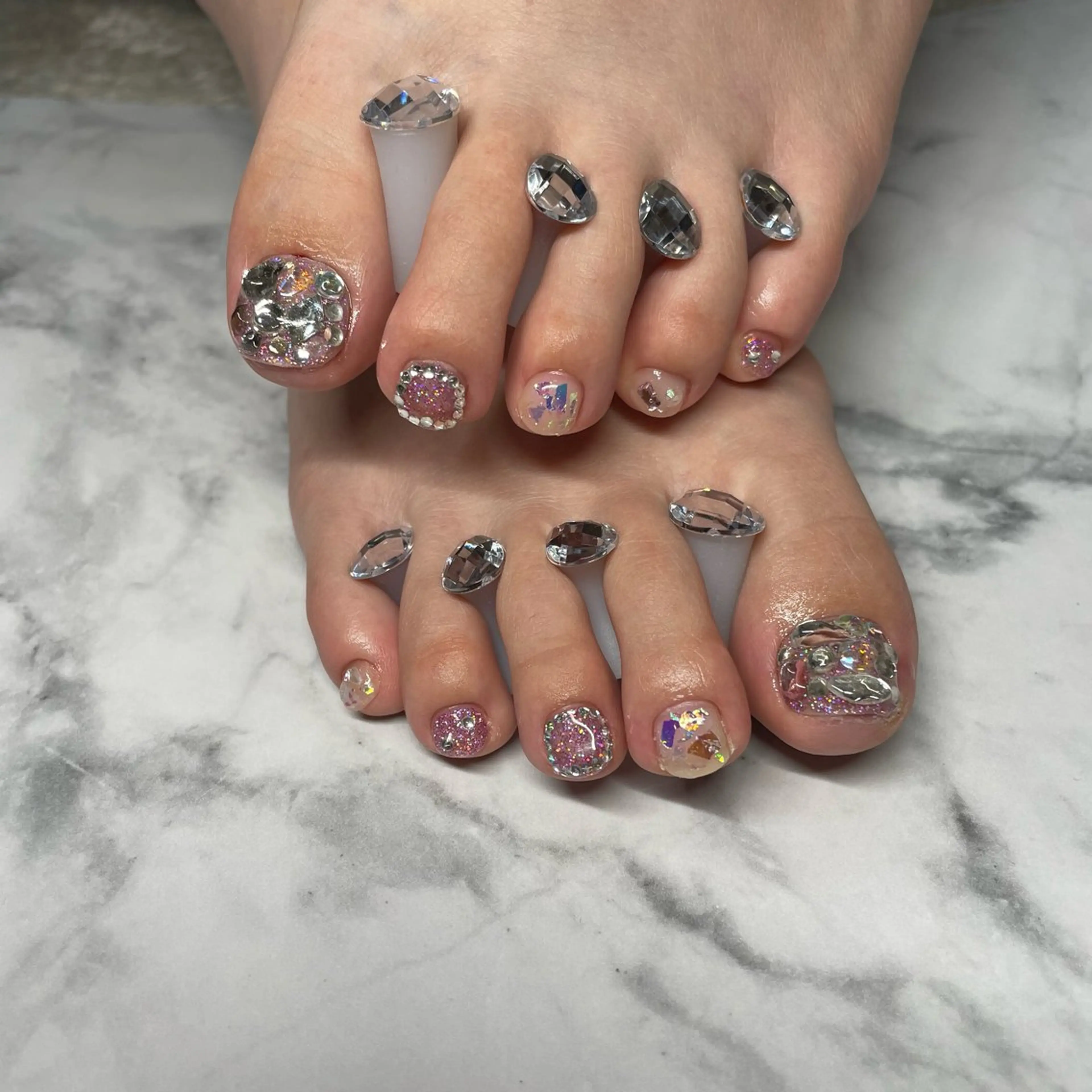 ネイル フットネイル キラキラネイル ピンク ピュアネイル& オンディーヌのネイルデザイン