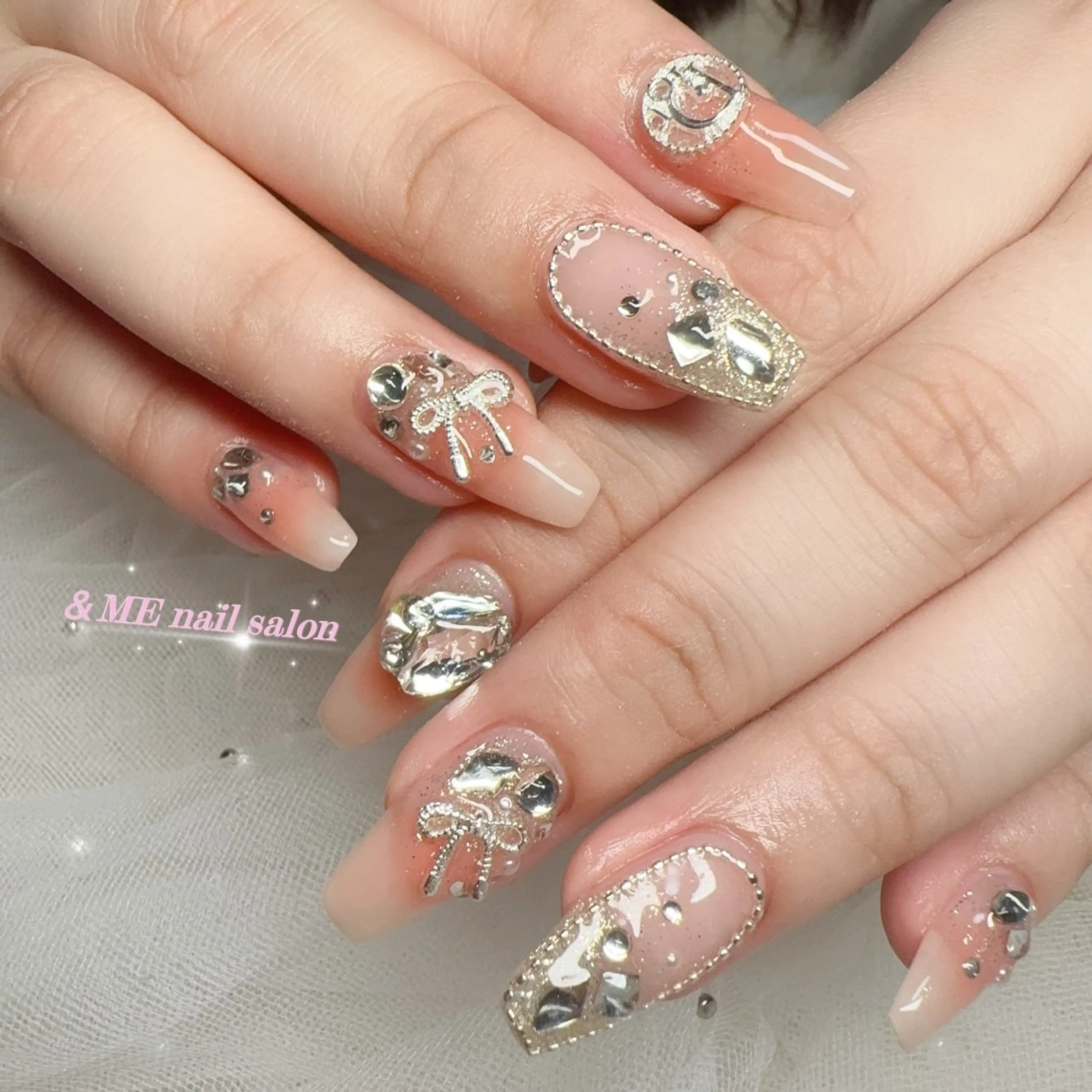 ネイル ＆ME アンドミーのネイルデザイン