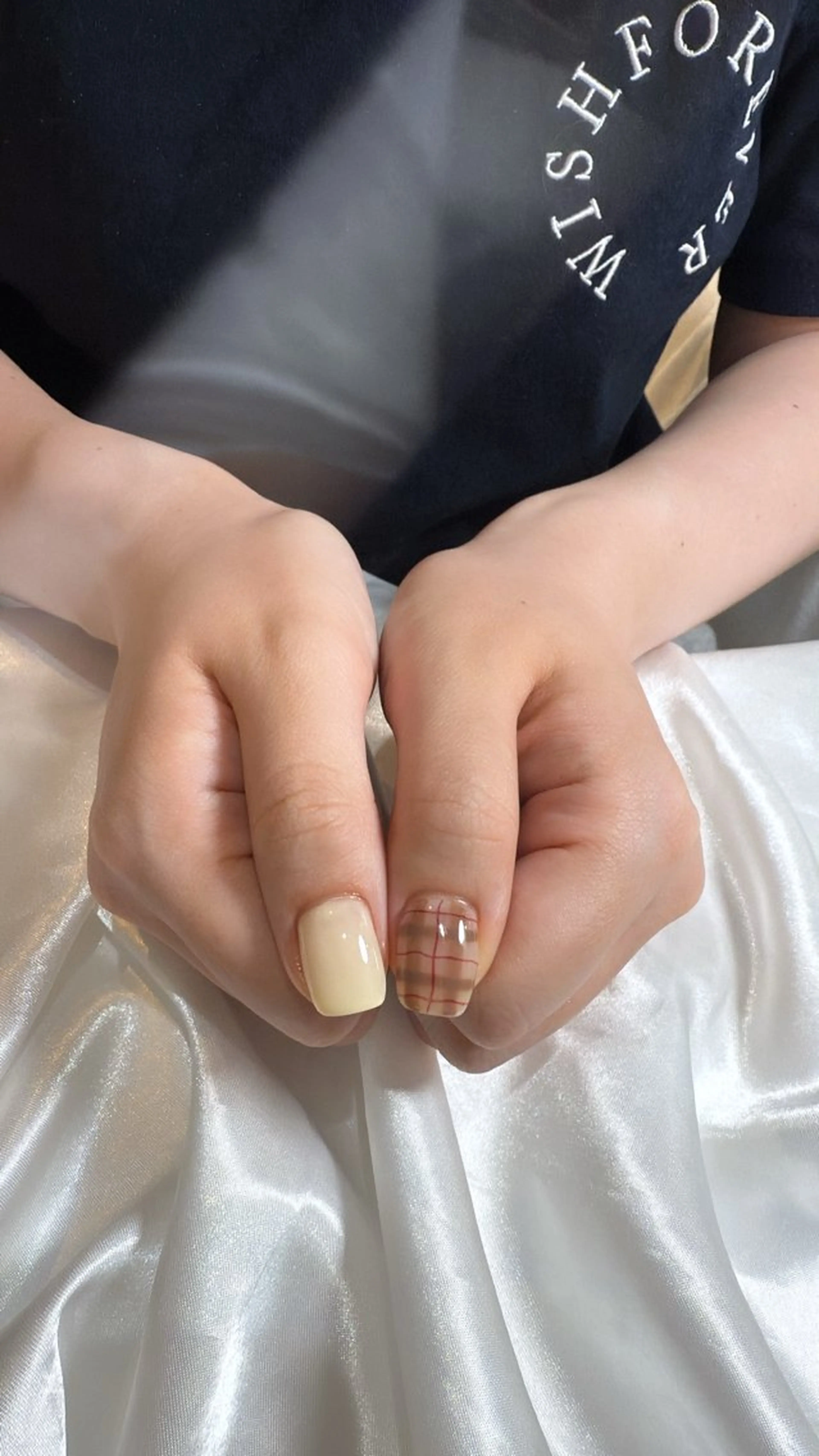 ネイル 栗林 夏鈴のネイルデザイン