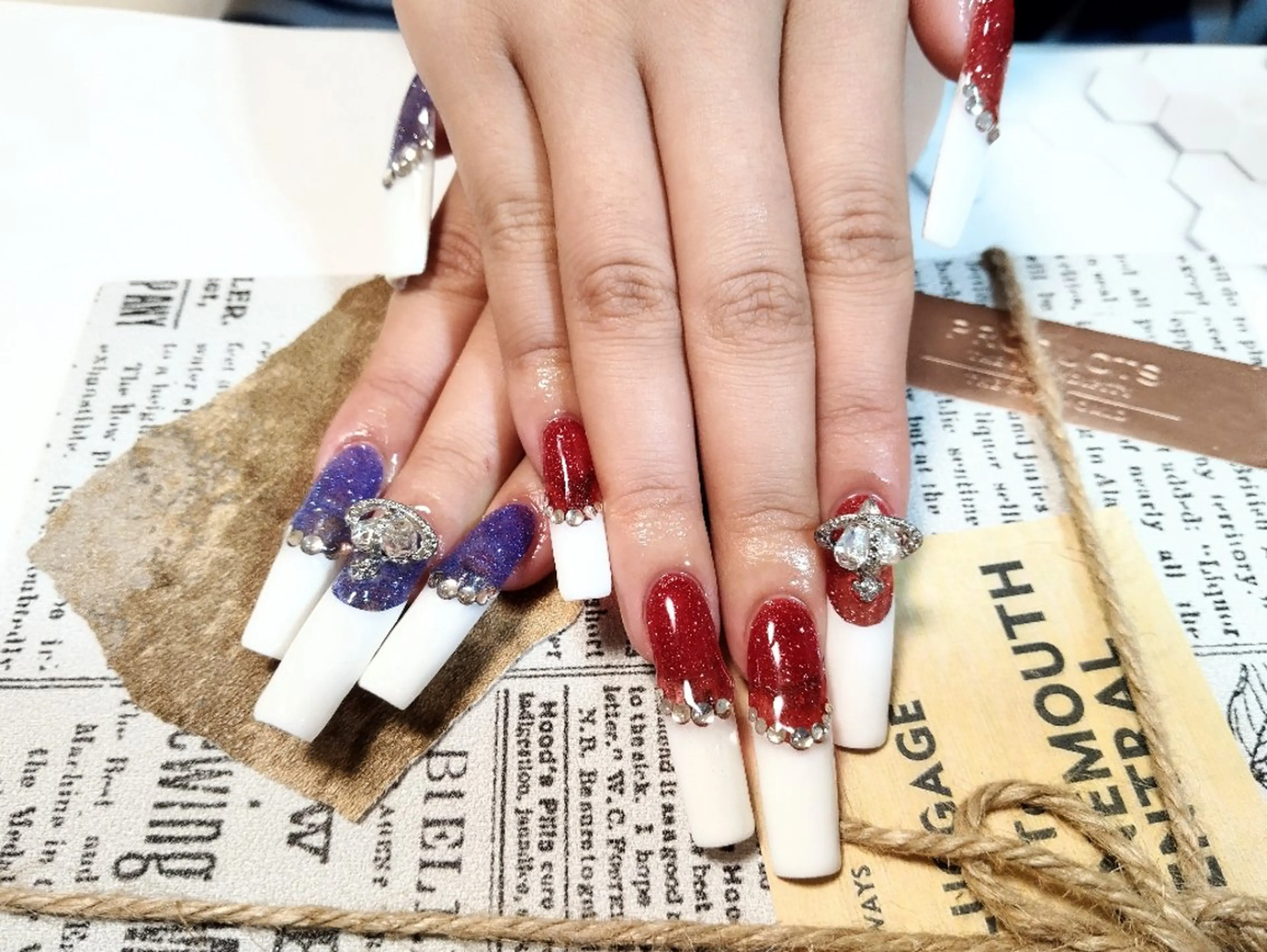 ネイル ハンドネイル ハンドケア ＤI'A ネイルサロンのネイルデザイン