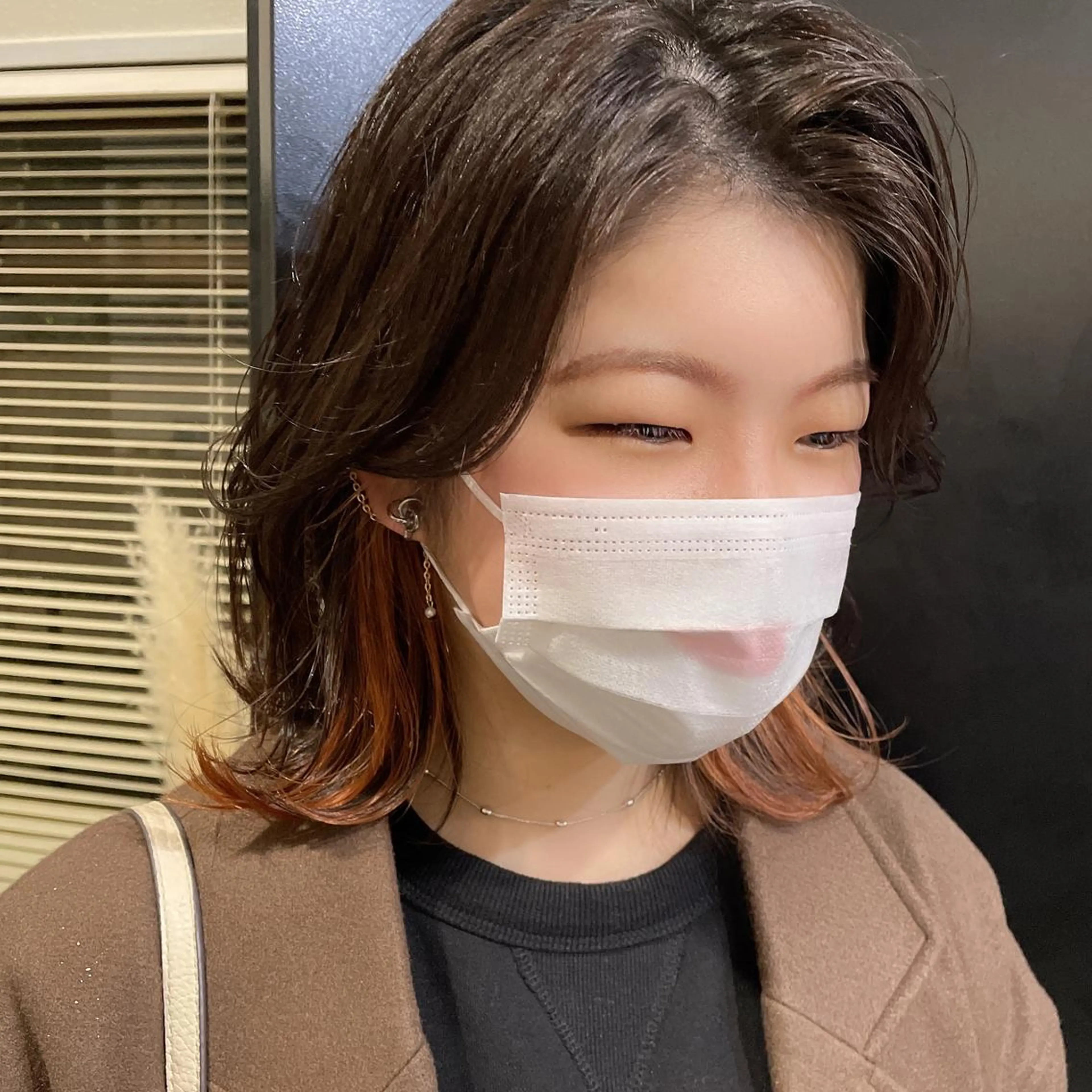 ミディアム カラー ヘアアレンジ ワンホンヘア 韓国ヘア🖤 YURINAのヘアスタイル