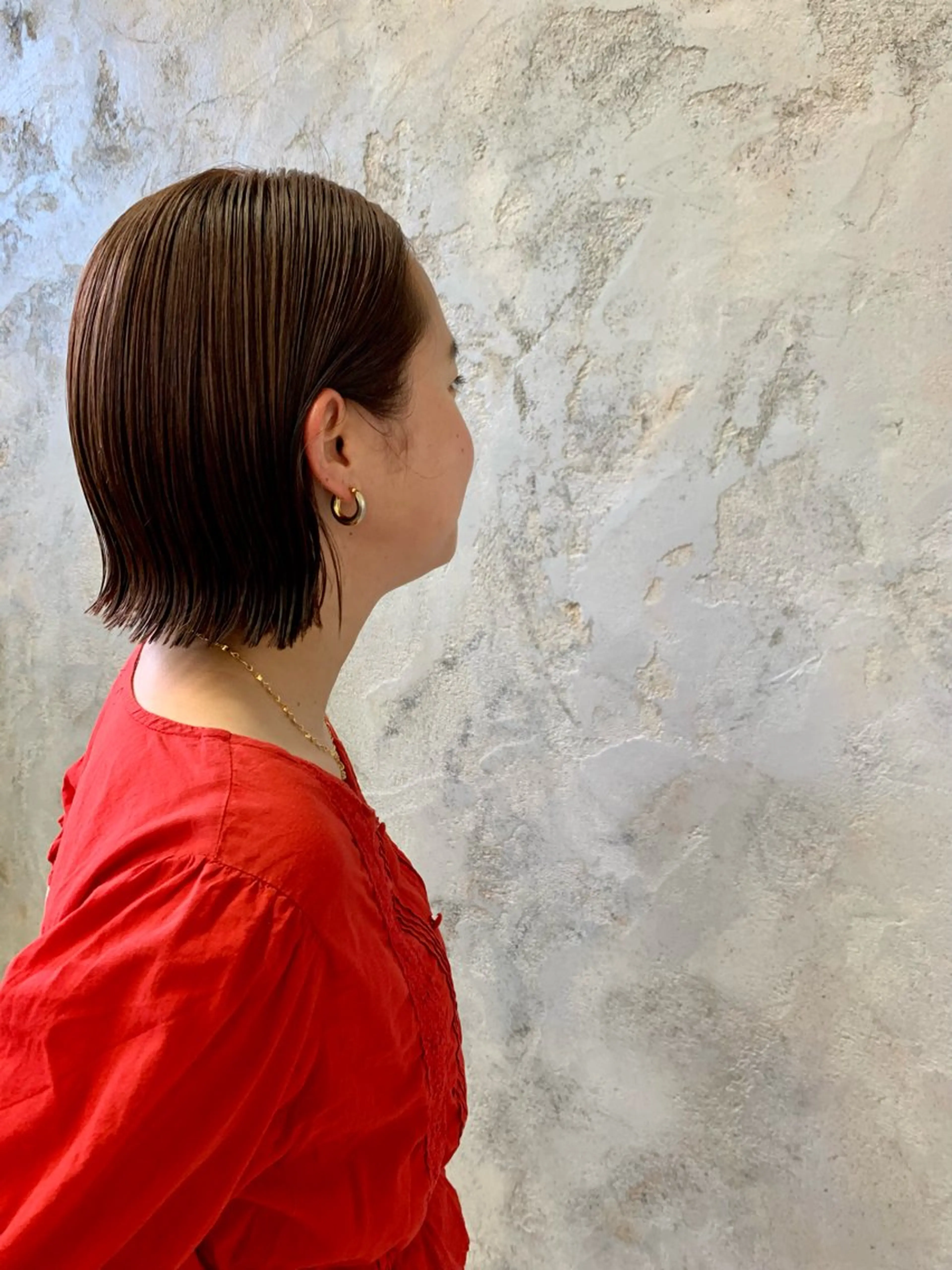 ショート 切りっぱなしボブ ボブ 外ハネヘア カット ヘアカラー トリートメント 荒島 由佳のヘアスタイル