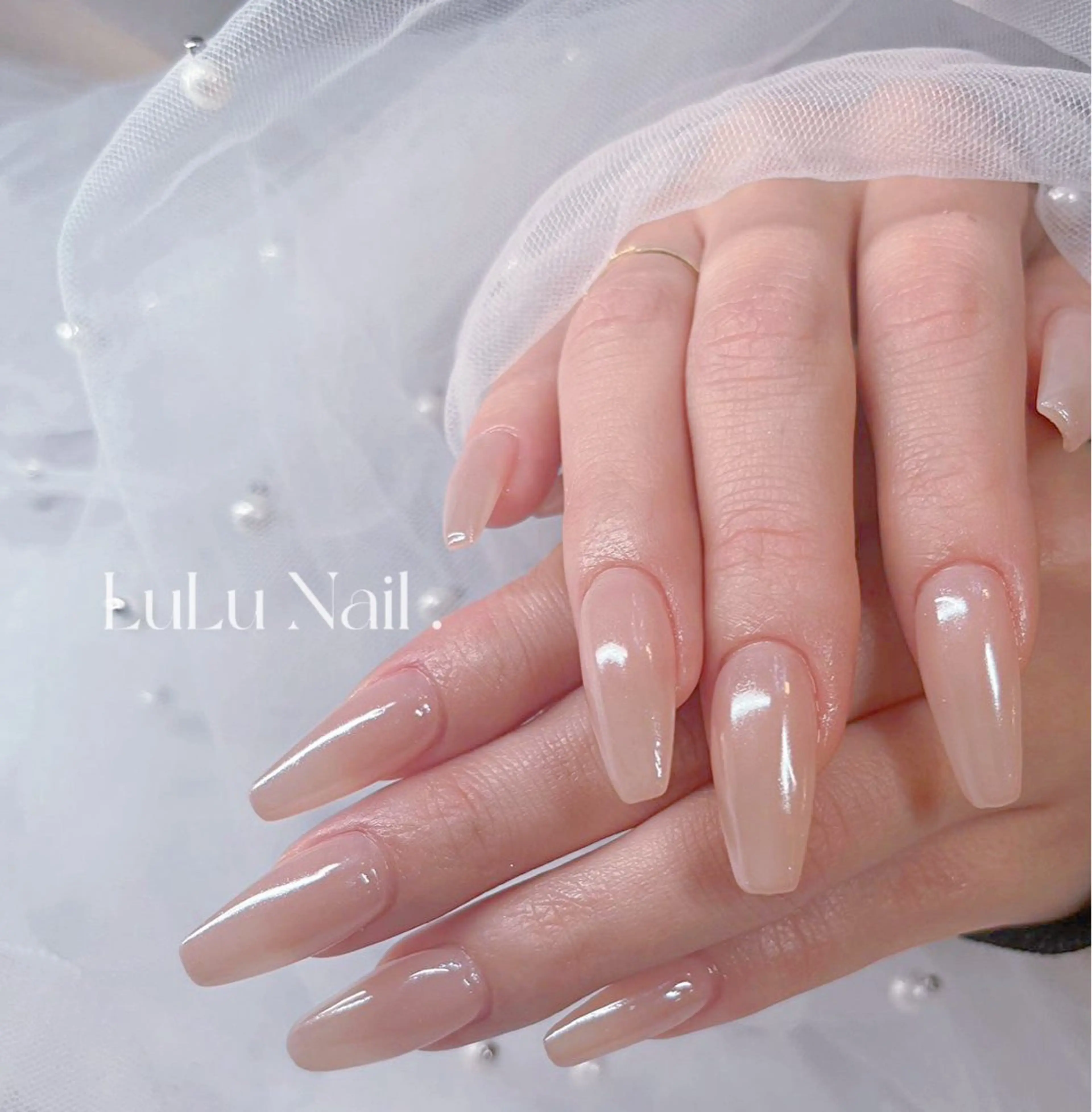 ネイル ハンドネイル LULU Nail  Salon 新宿所属・LU LU NailSalonのネイルデザイン